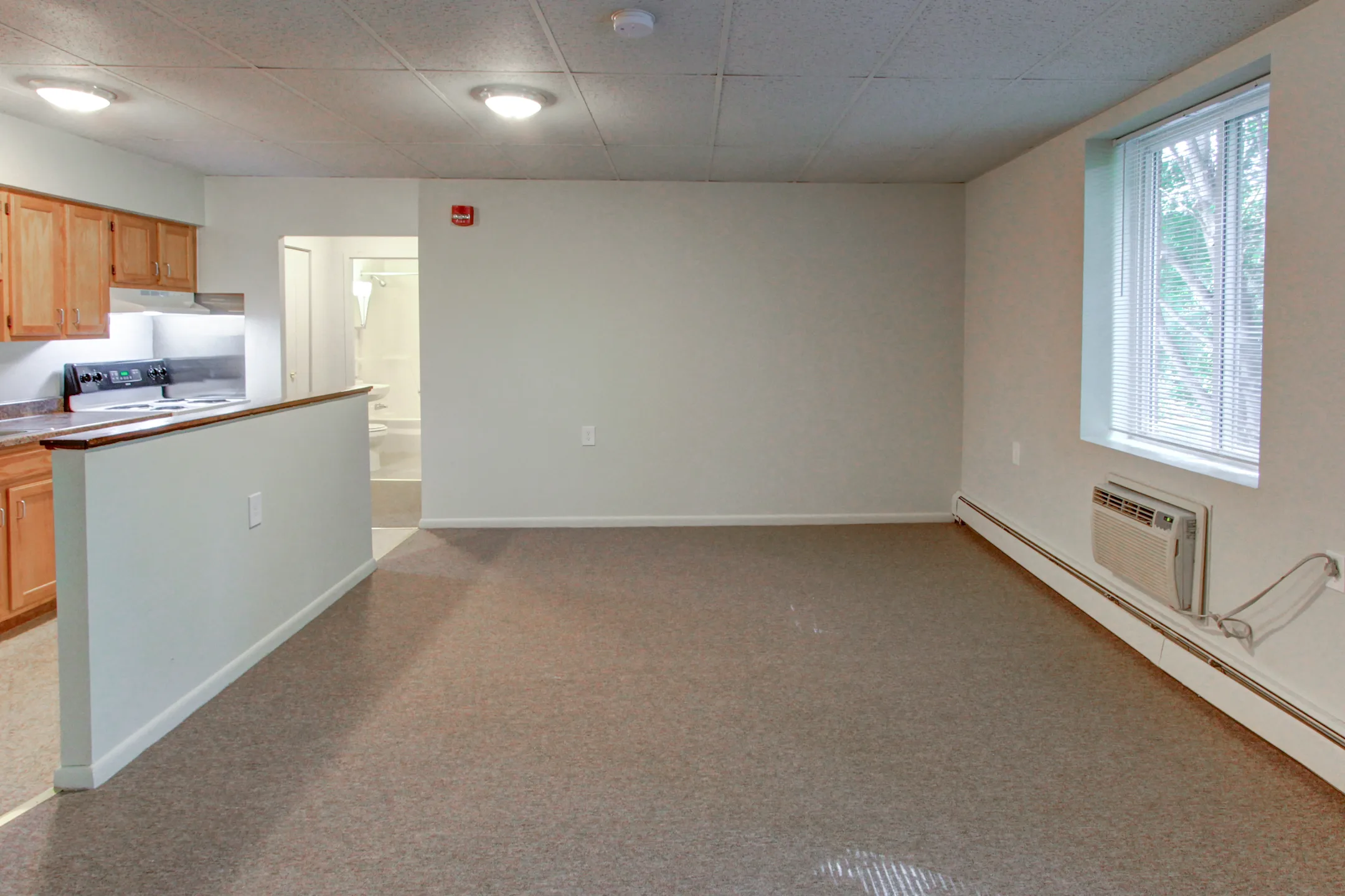 Silver Pond Apartments 656 Center St Wallingford, CT for Rent Rent.