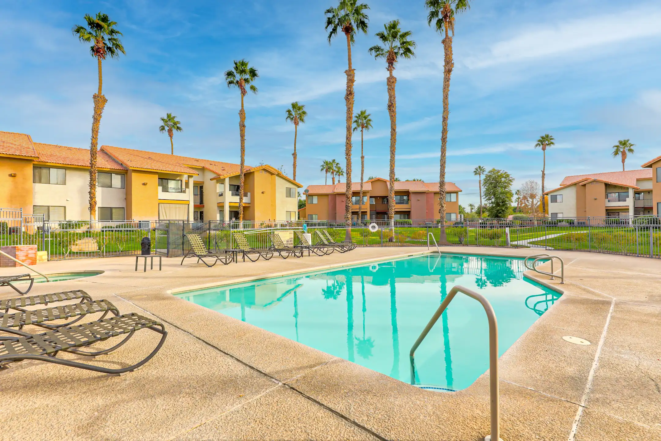 Saddleback Luxury Homes 78650 Aveue 42 Bermuda Dunes, CA Apartments