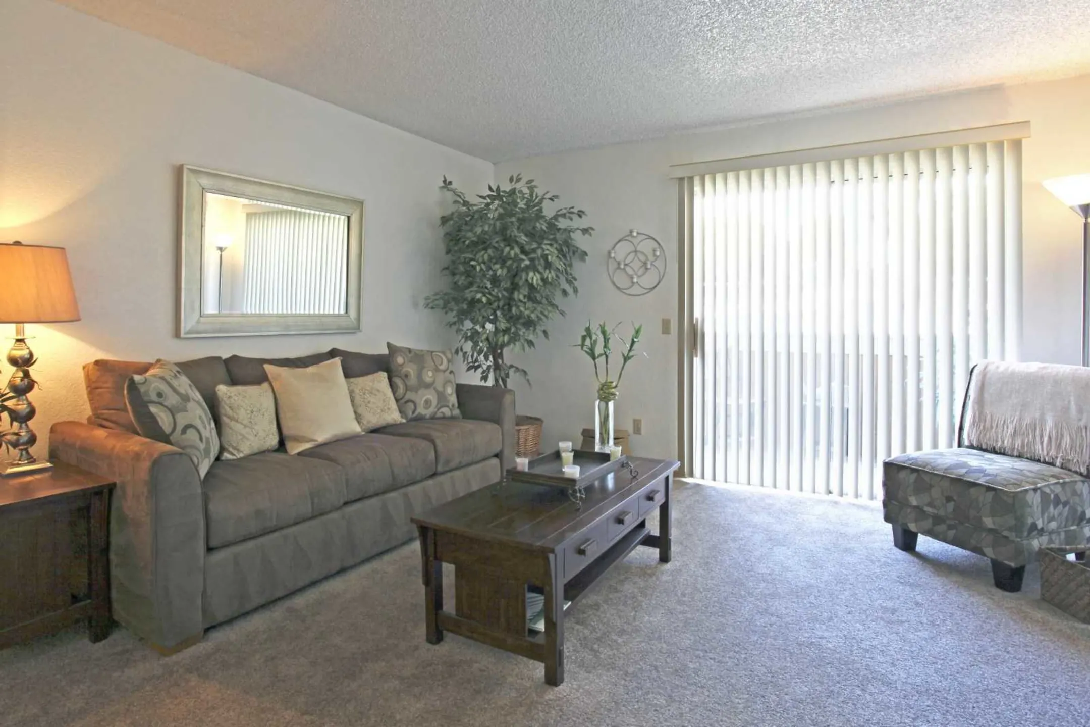 Living Room - Villas at Green Valley - Henderson, NV