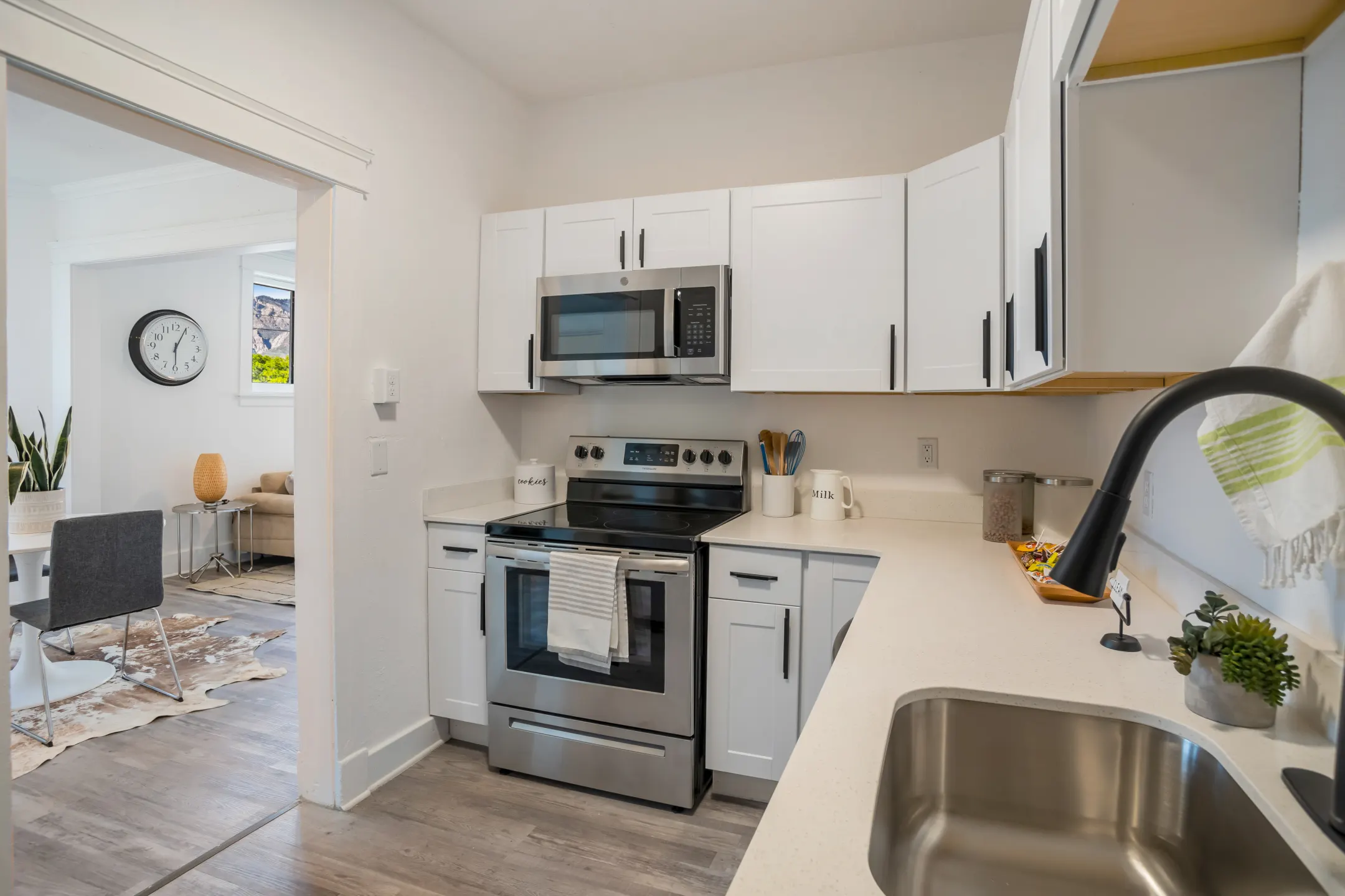 Kitchen - Browning Apartments - Ogden, UT