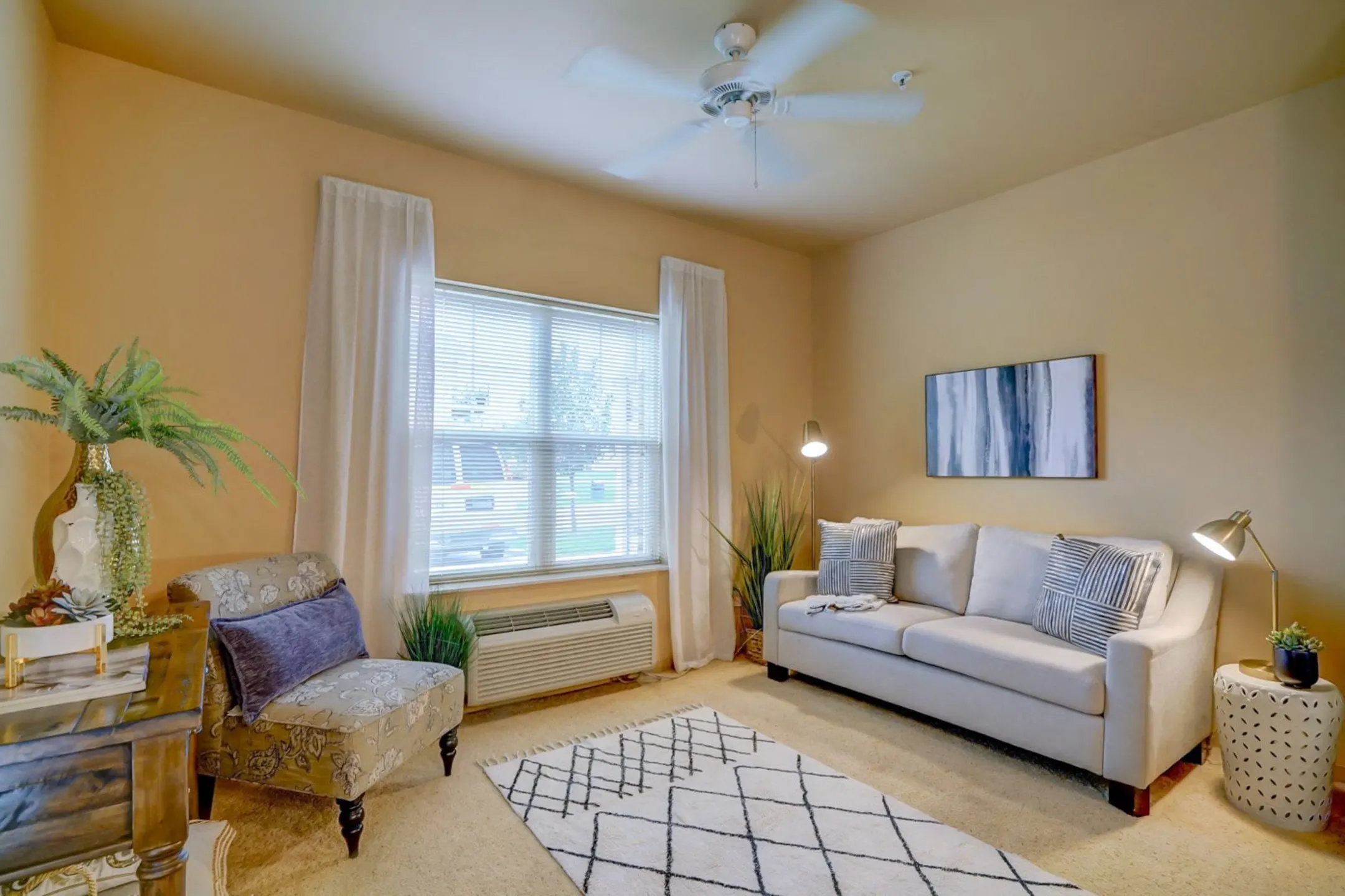 Stockbridge Apartments Madison Wi