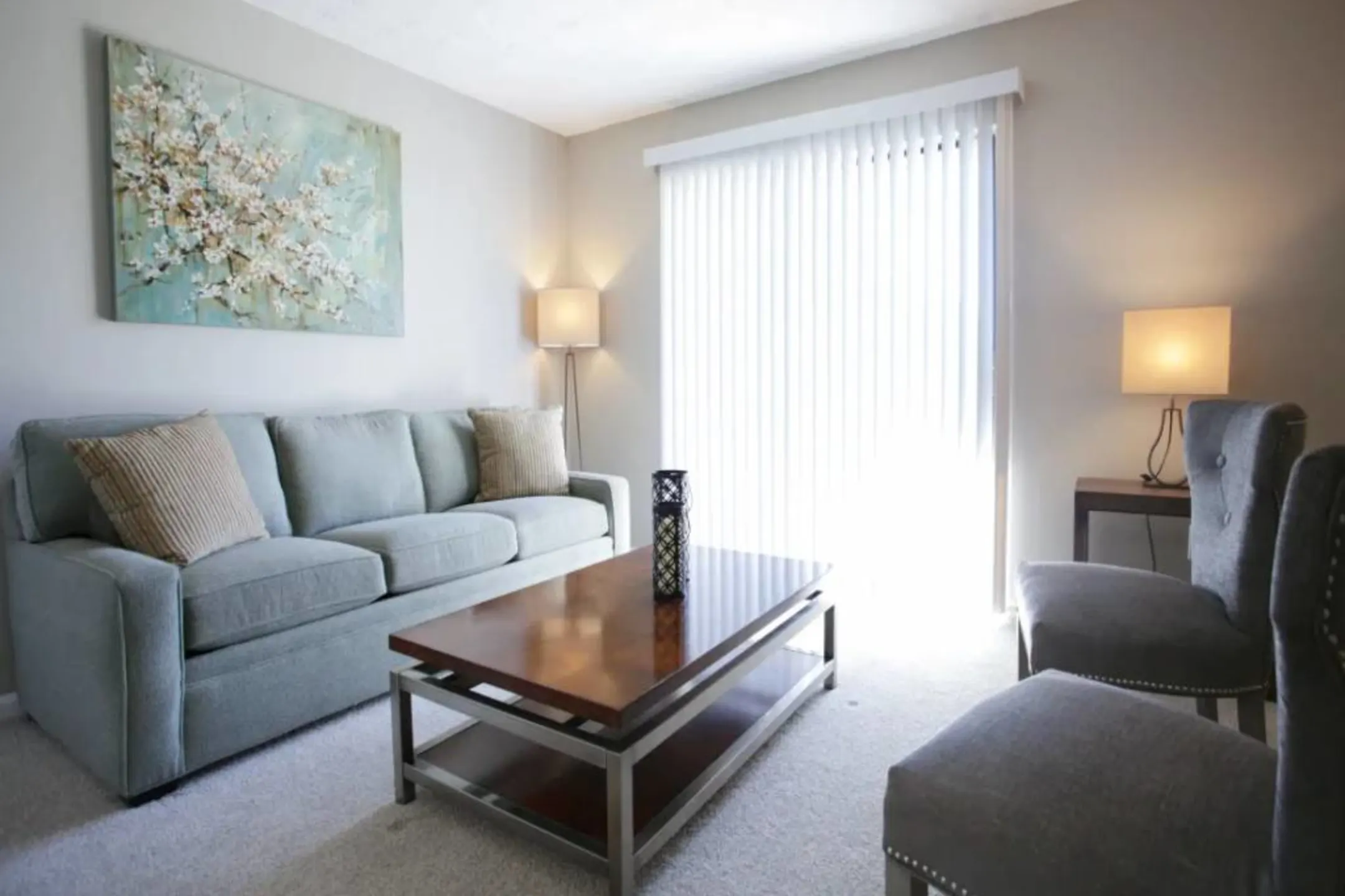 The Emerson 1600 1600 Tibarron Pkwy Se Smyrna, GA Apartments for