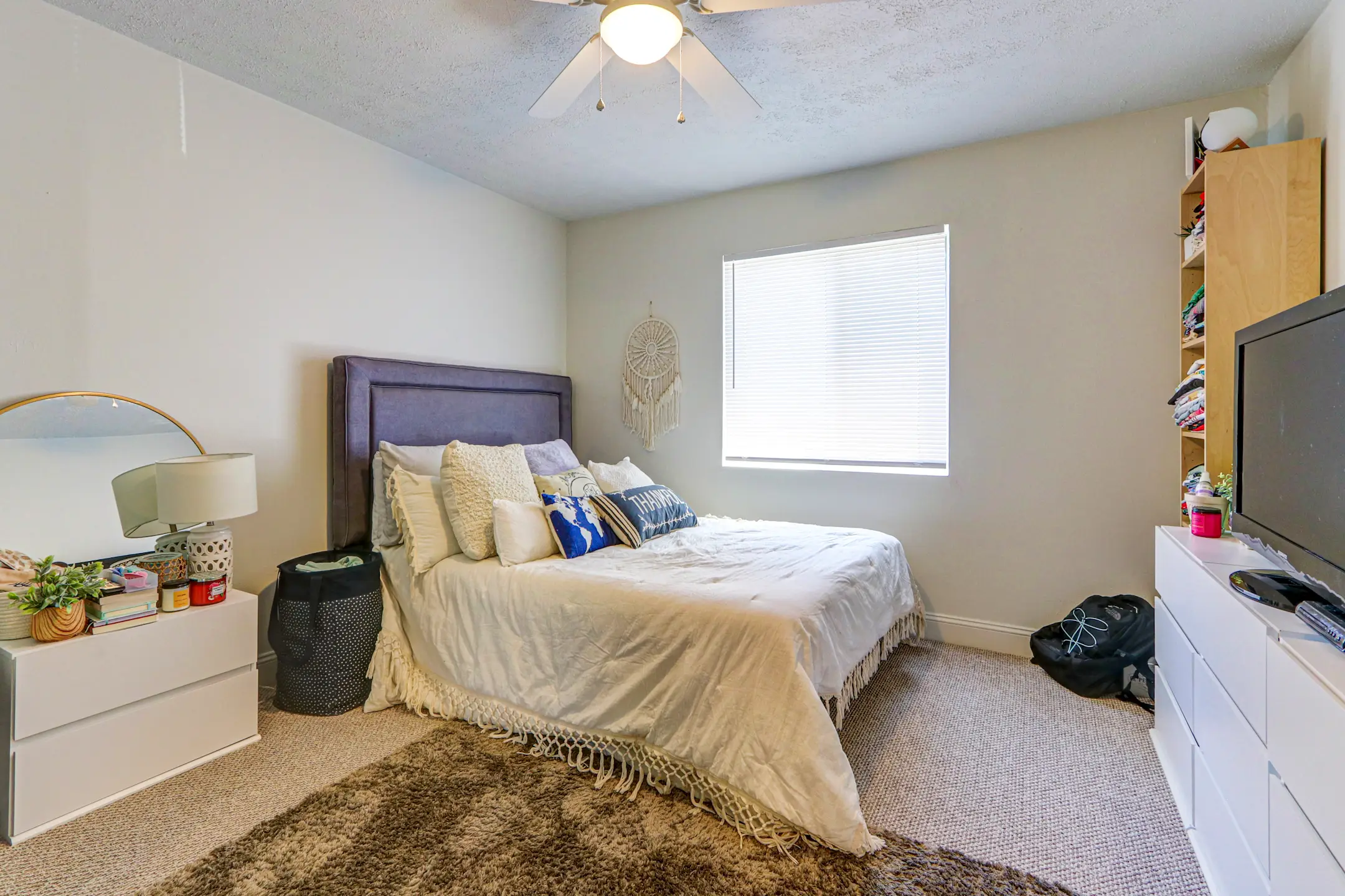 Monticello Village Apartments Athens, OH 45701