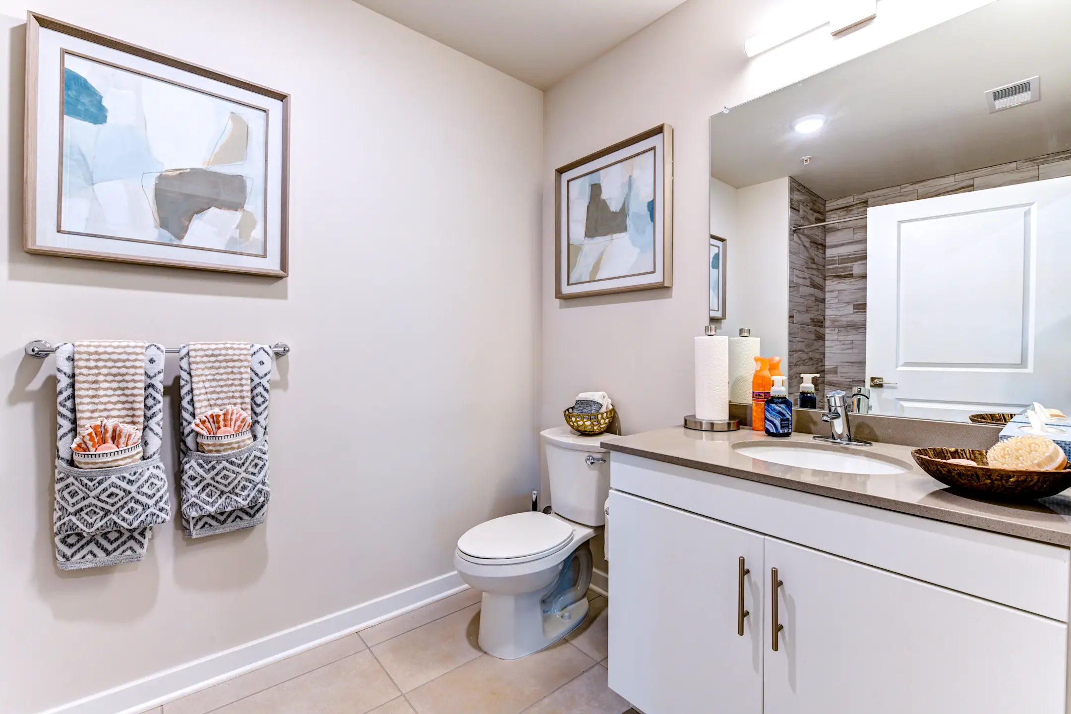 Rising Sun Meadows Apartments Bordentown, NJ 08505