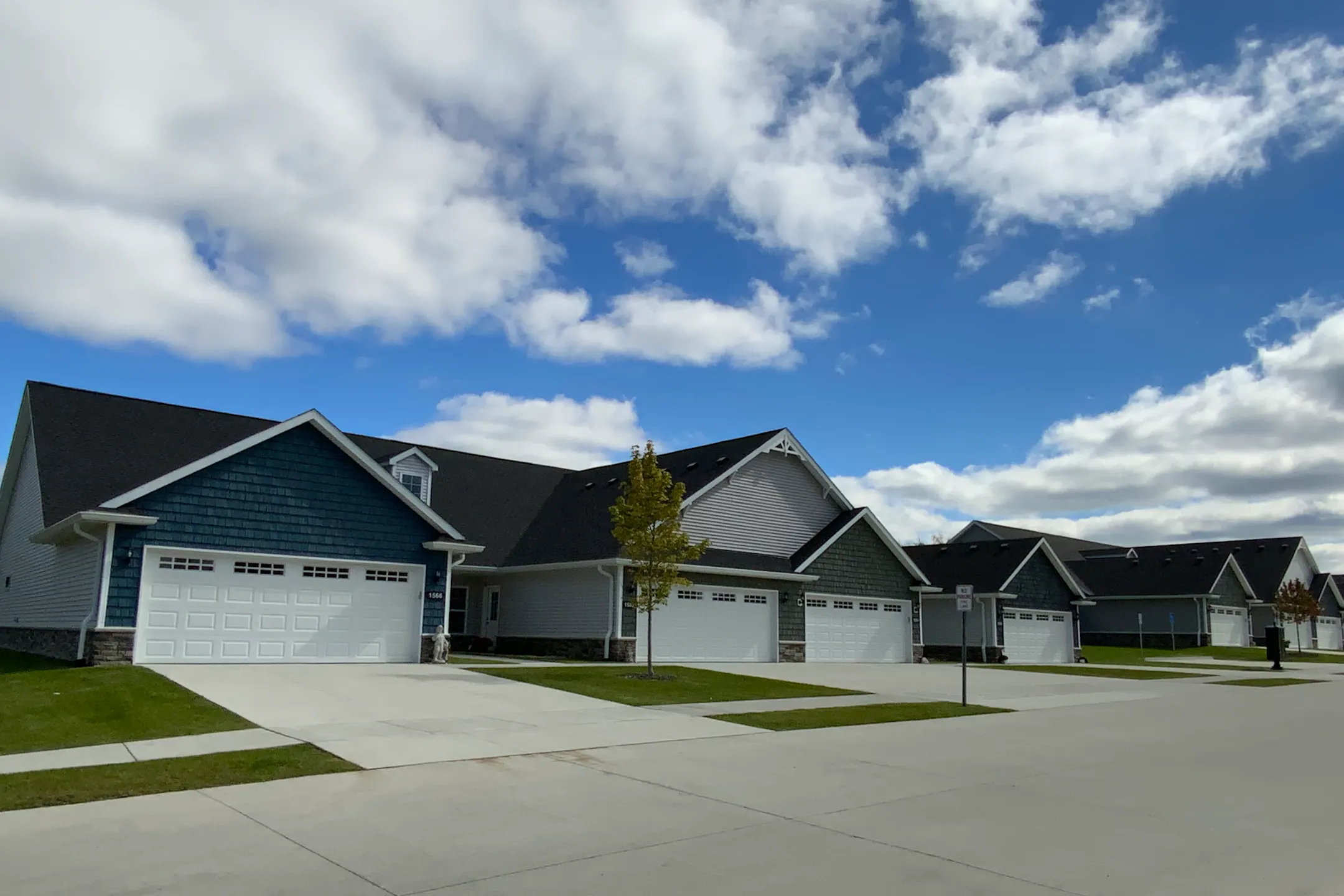 Chestnut Woods Apartments Howell, MI 48855