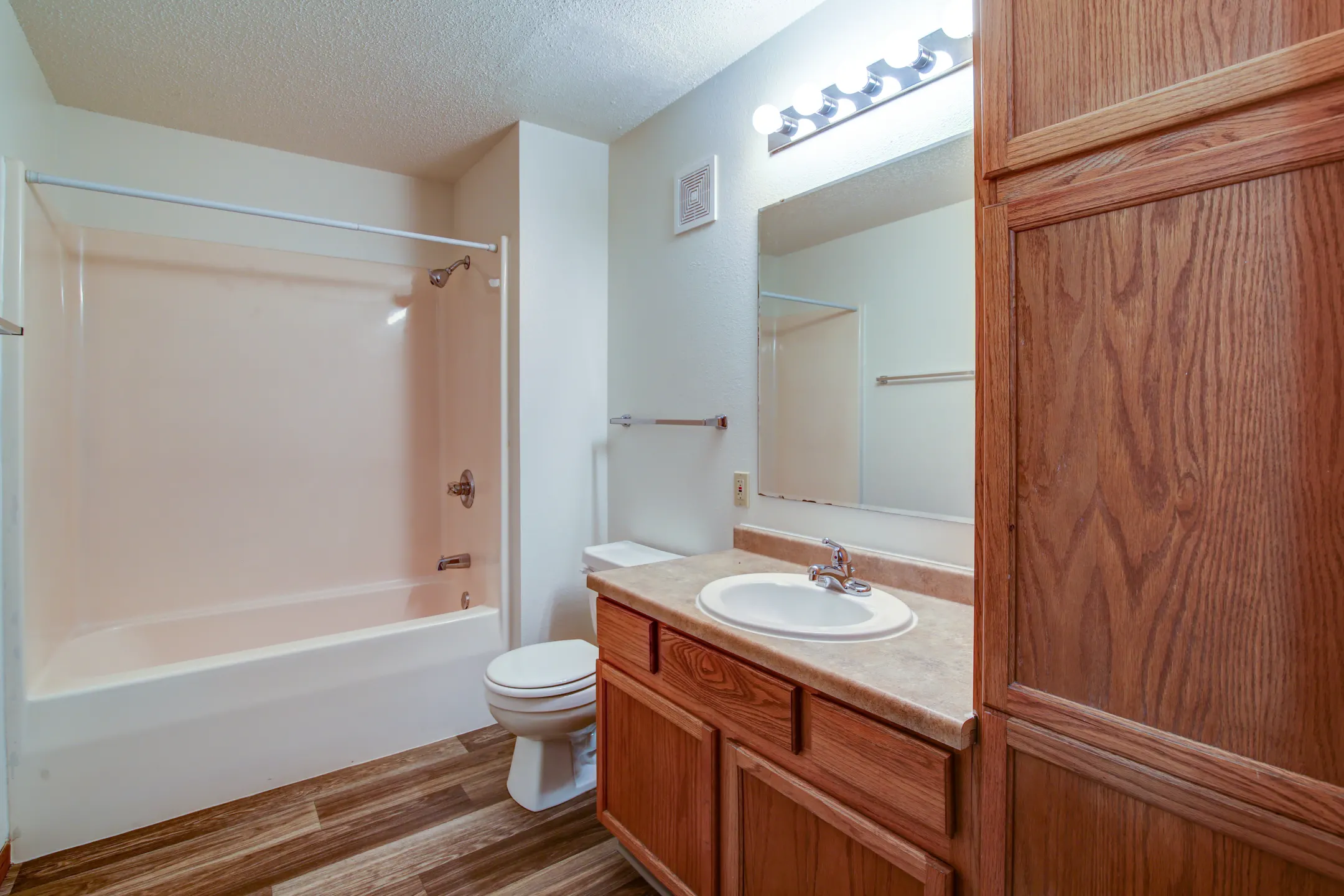 Bathroom - Calgary Apartments - Bismarck, ND