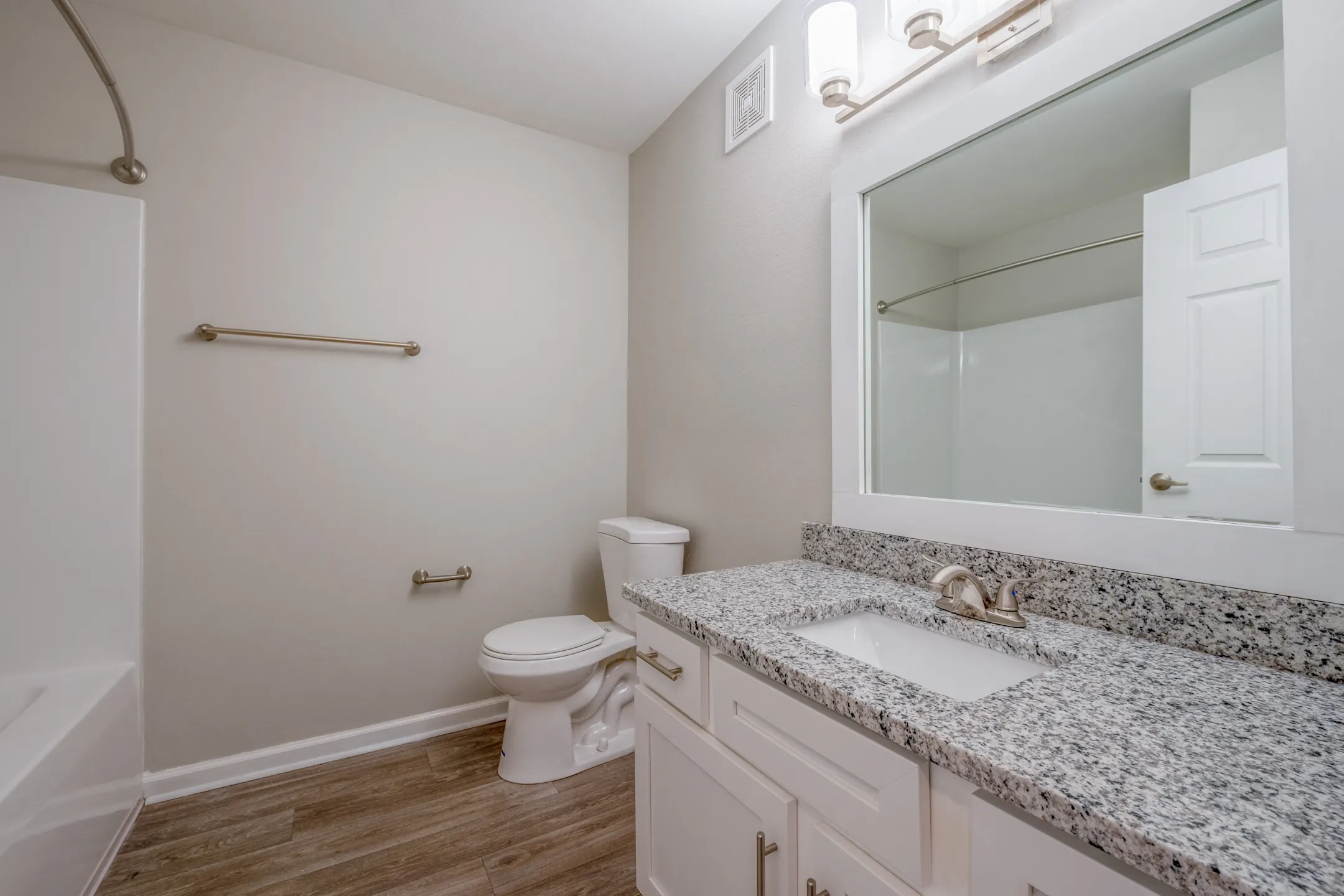 The Life at Belhaven 625 Belhaven Dr Indianapolis, IN Apartments