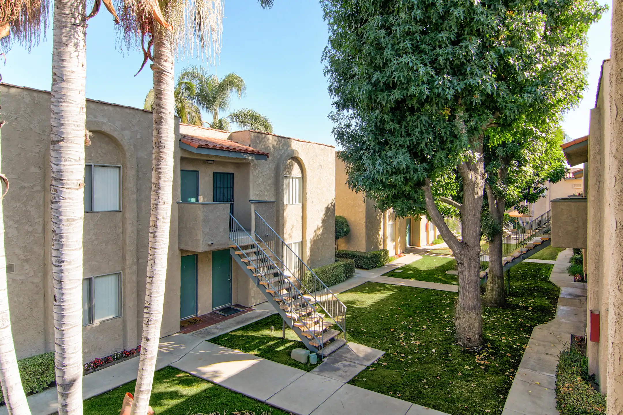 Villa Tuscany Apartments Norwalk, CA 90650