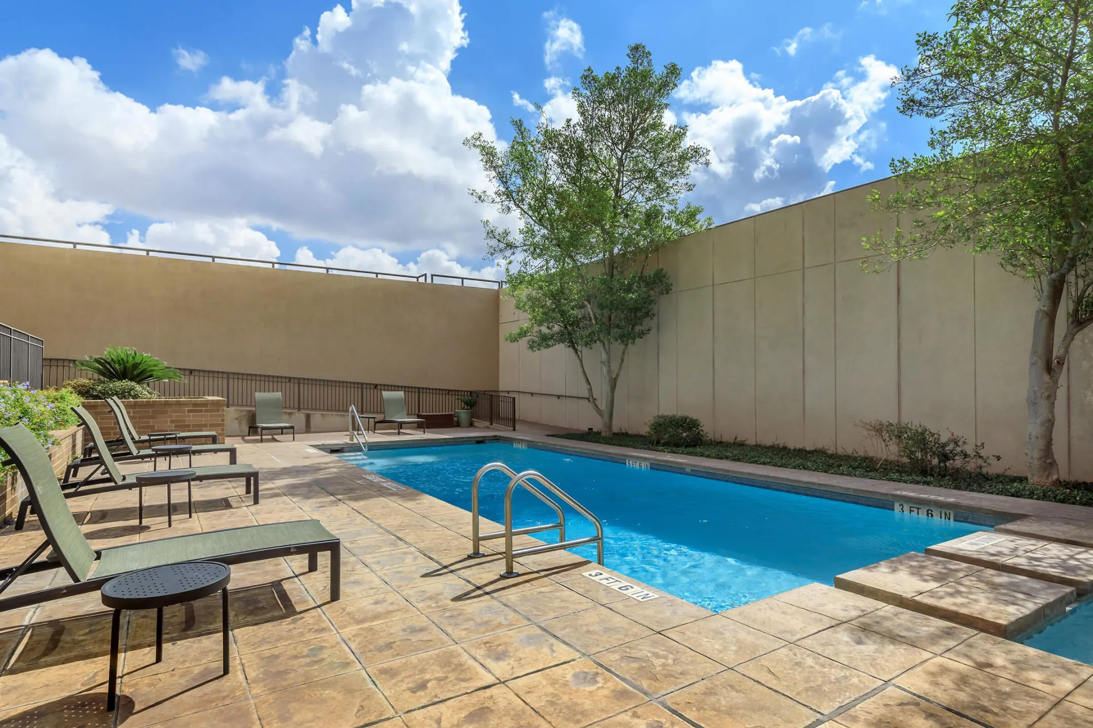Pool - The Enclave At 1550 - San Antonio, TX