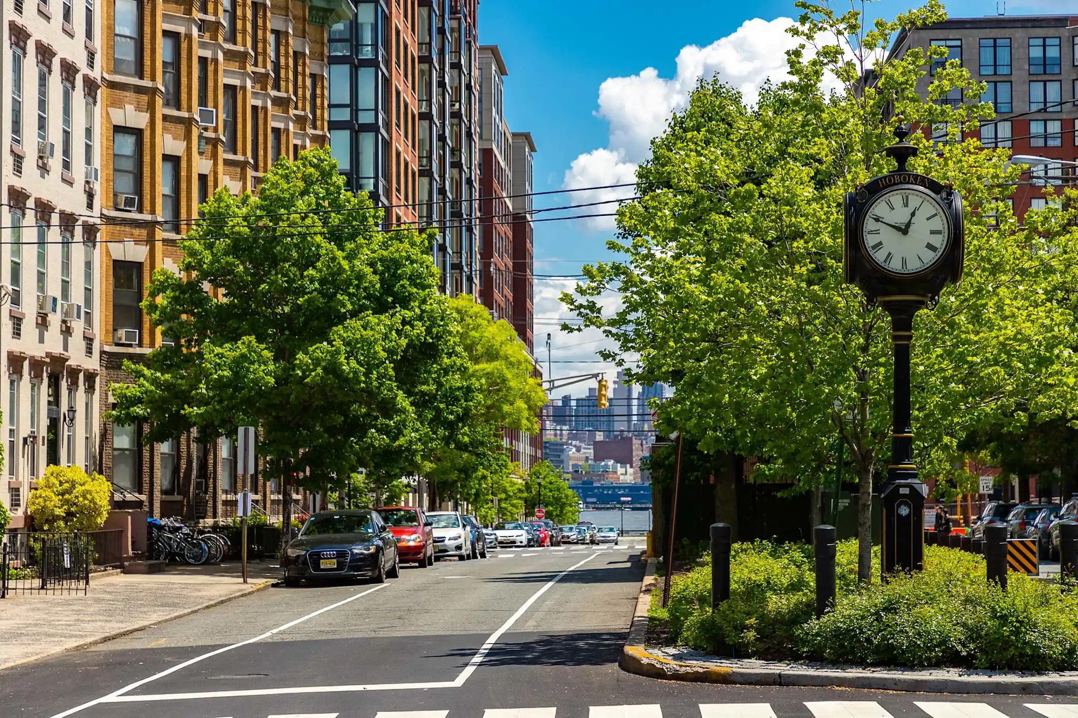 Building - 7 Seventy House - Hoboken, NJ