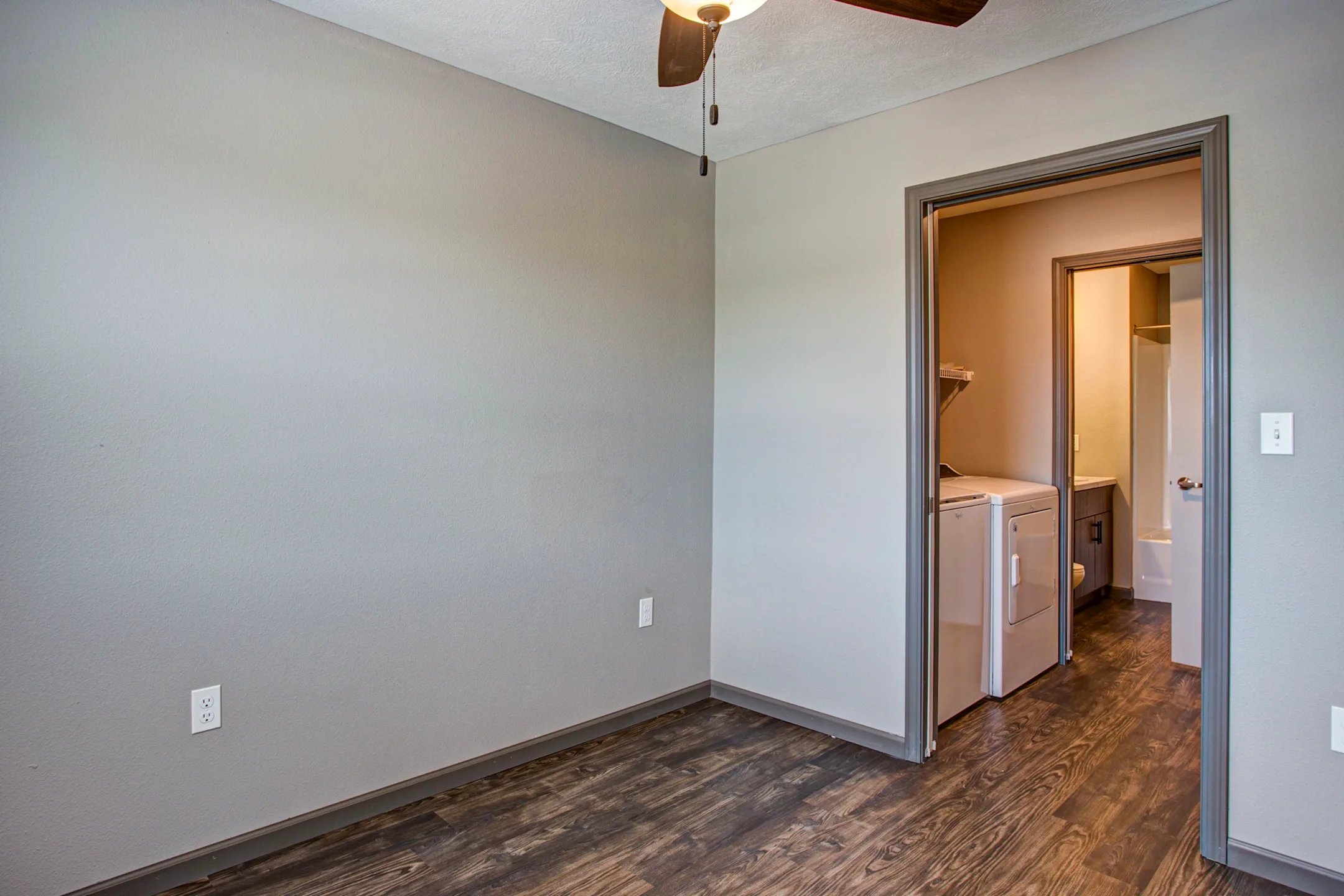 Northgate Apartments 1435 W. Talmage St Springfield, MO Apartments