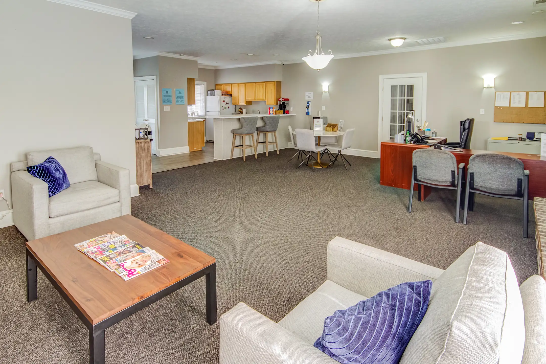 Waterstone Place Apartments Indianapolis, IN 46229