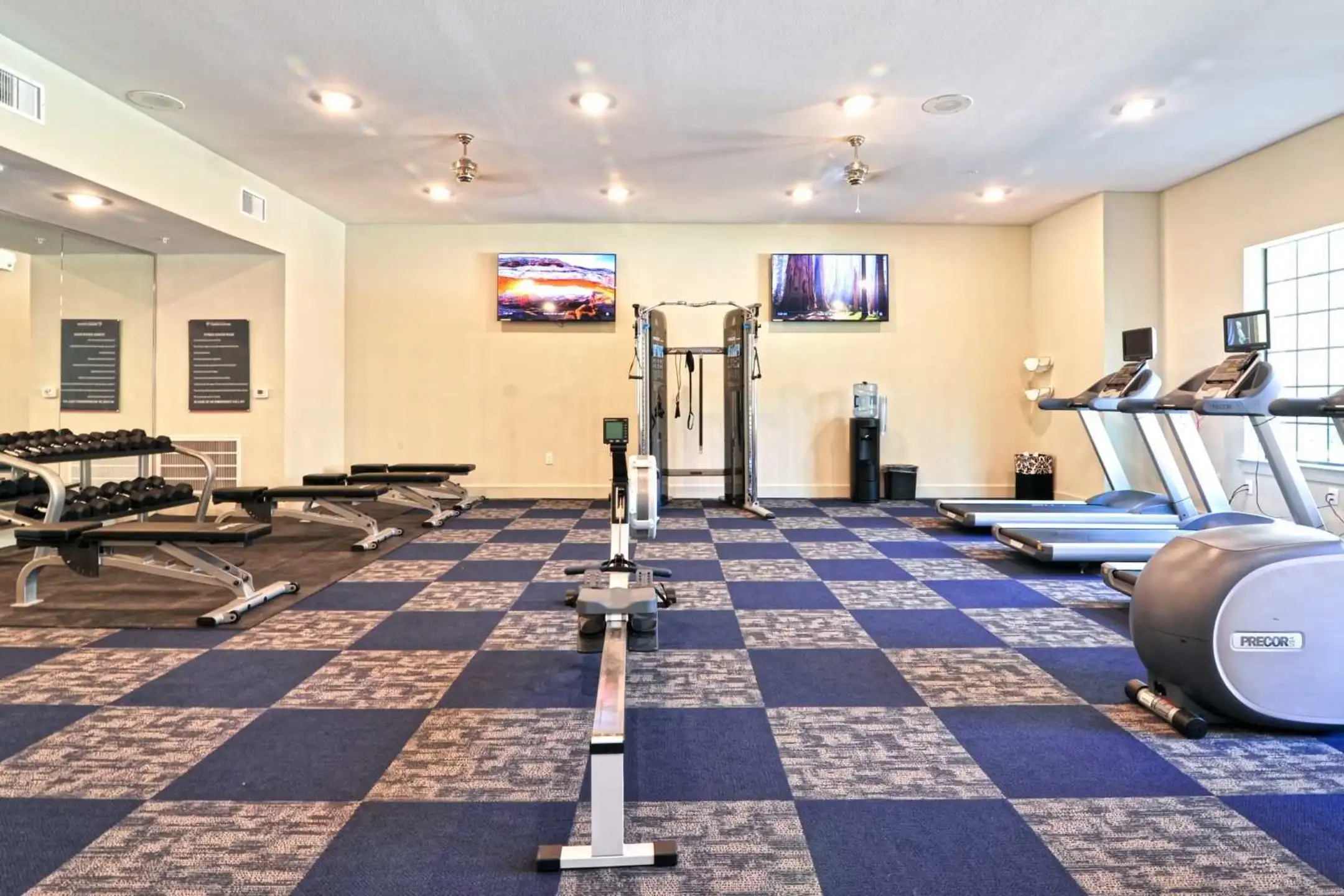 Fitness Weight Room - Nantucket at Fannin Station - Houston, TX
