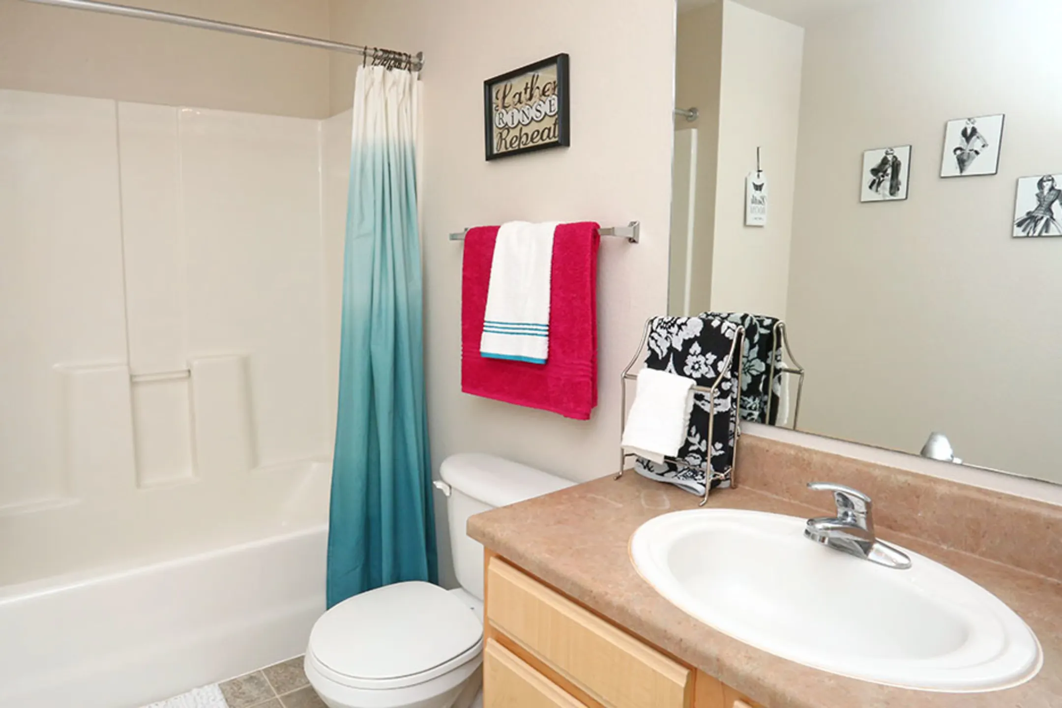 The Village at Bluegrass Apartments Mount Pleasant, MI 48858