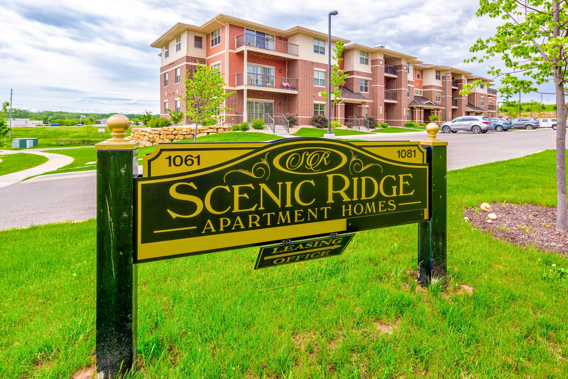 Scenic Ridge Apartments - Verona, WI 53593