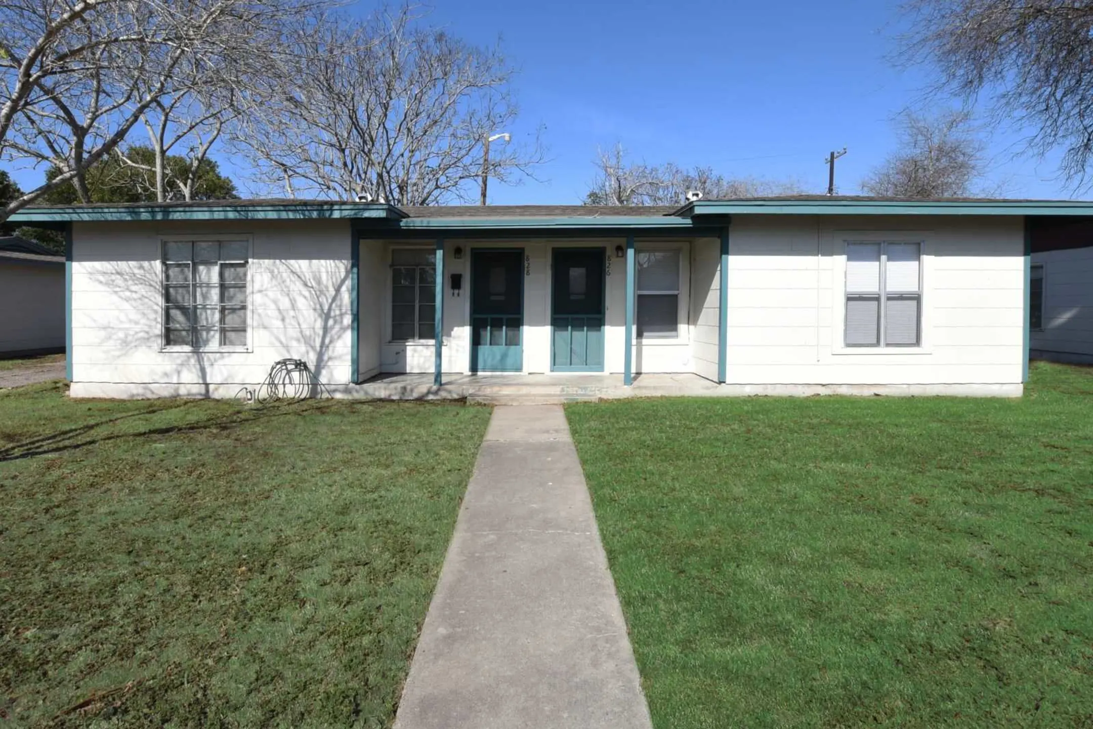 Building - The Colony - Corpus Christi, TX