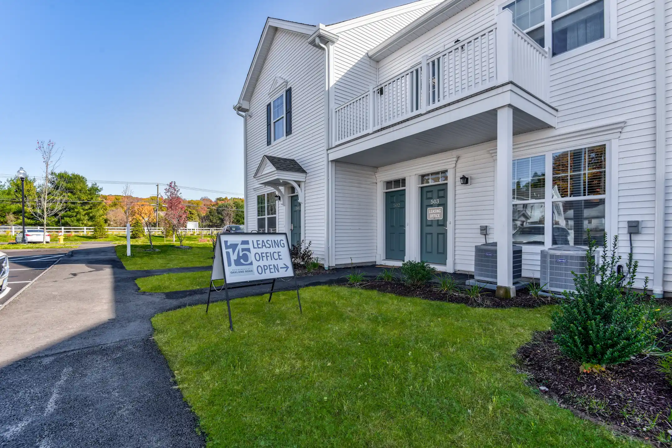 The Residences at Oakland Road Apartments South Windsor, CT 06074