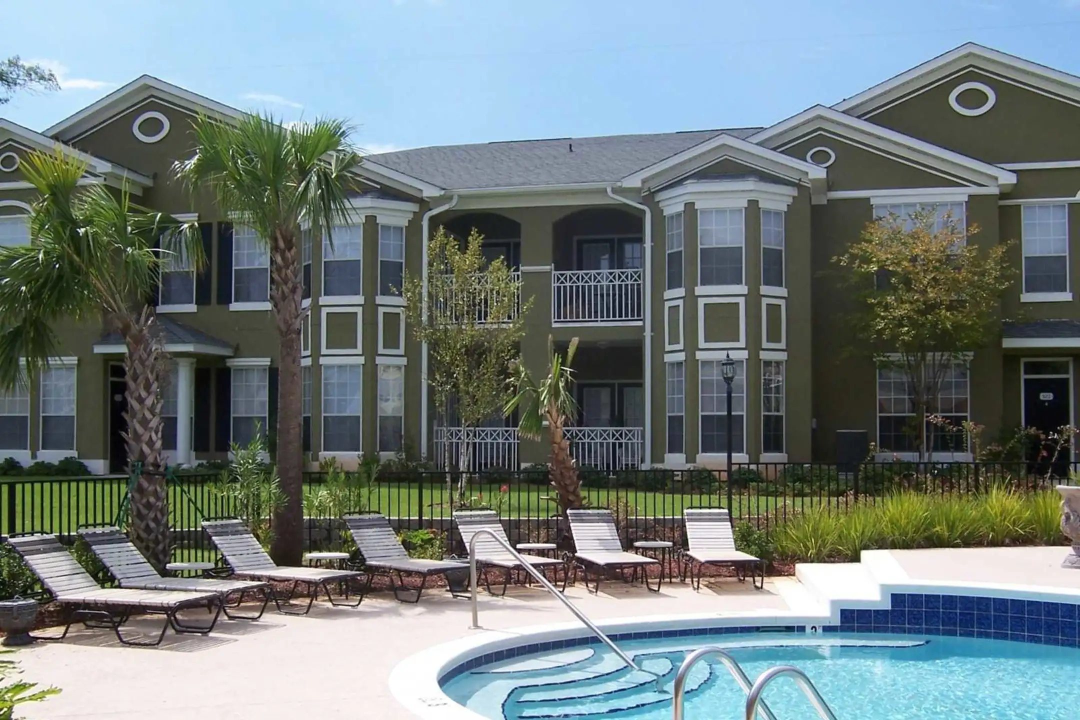 Pool - Legacy Oaks at Spring Hill - Mobile, AL