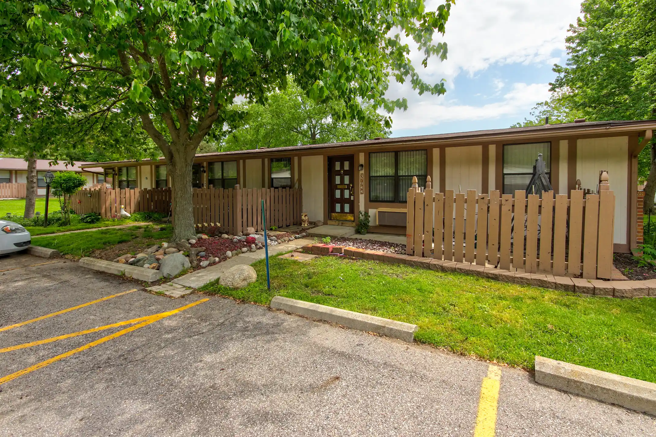 Heritage Apartments Apartments Harrison Township, MI 48045