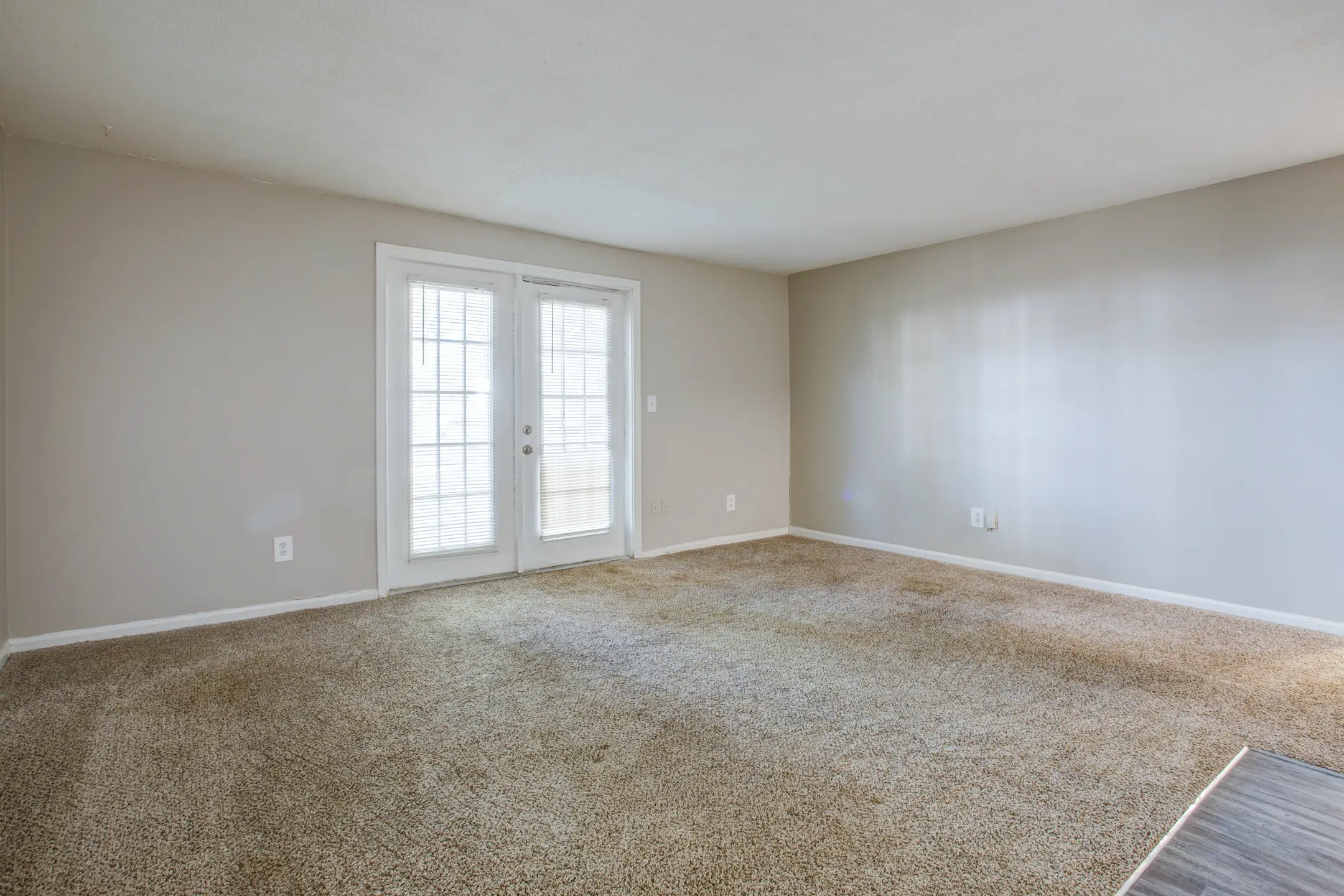 The Onyx at 67 Apartments Shawnee, KS 66203