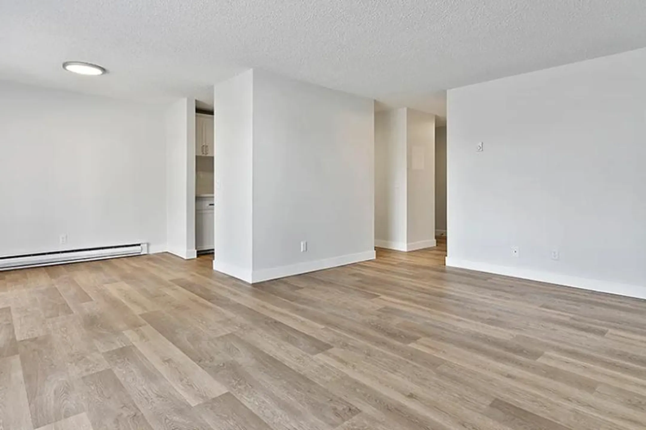 Windemere Apartments Seattle, WA 98146