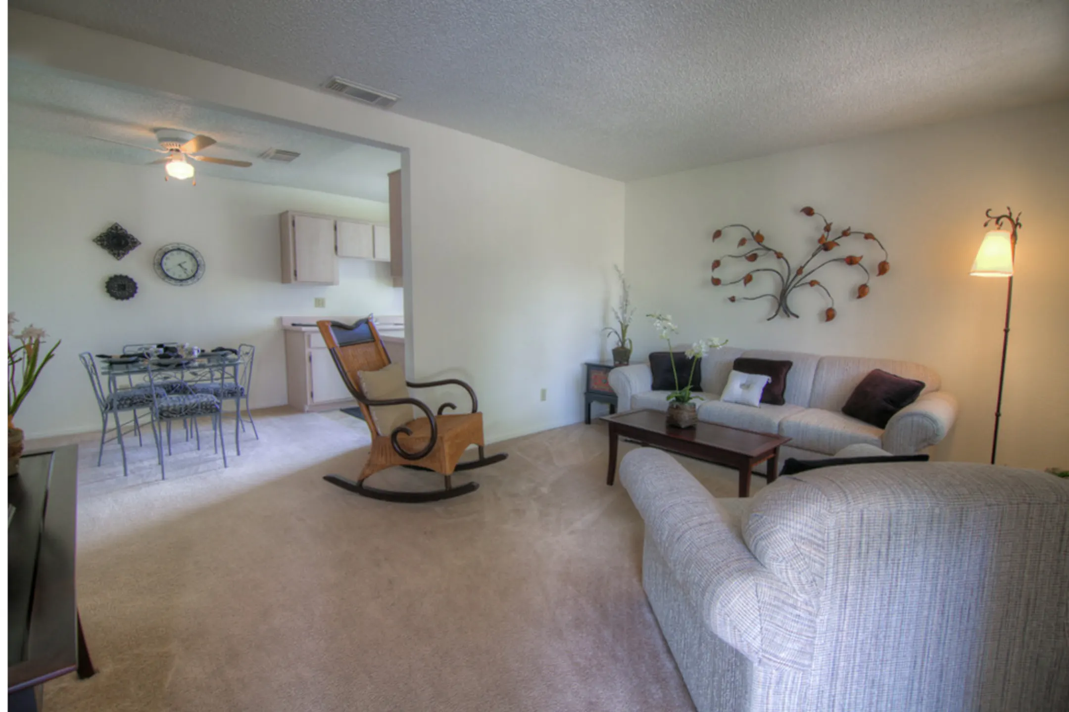 Living Room - Country Club Terrace - Flagstaff, AZ