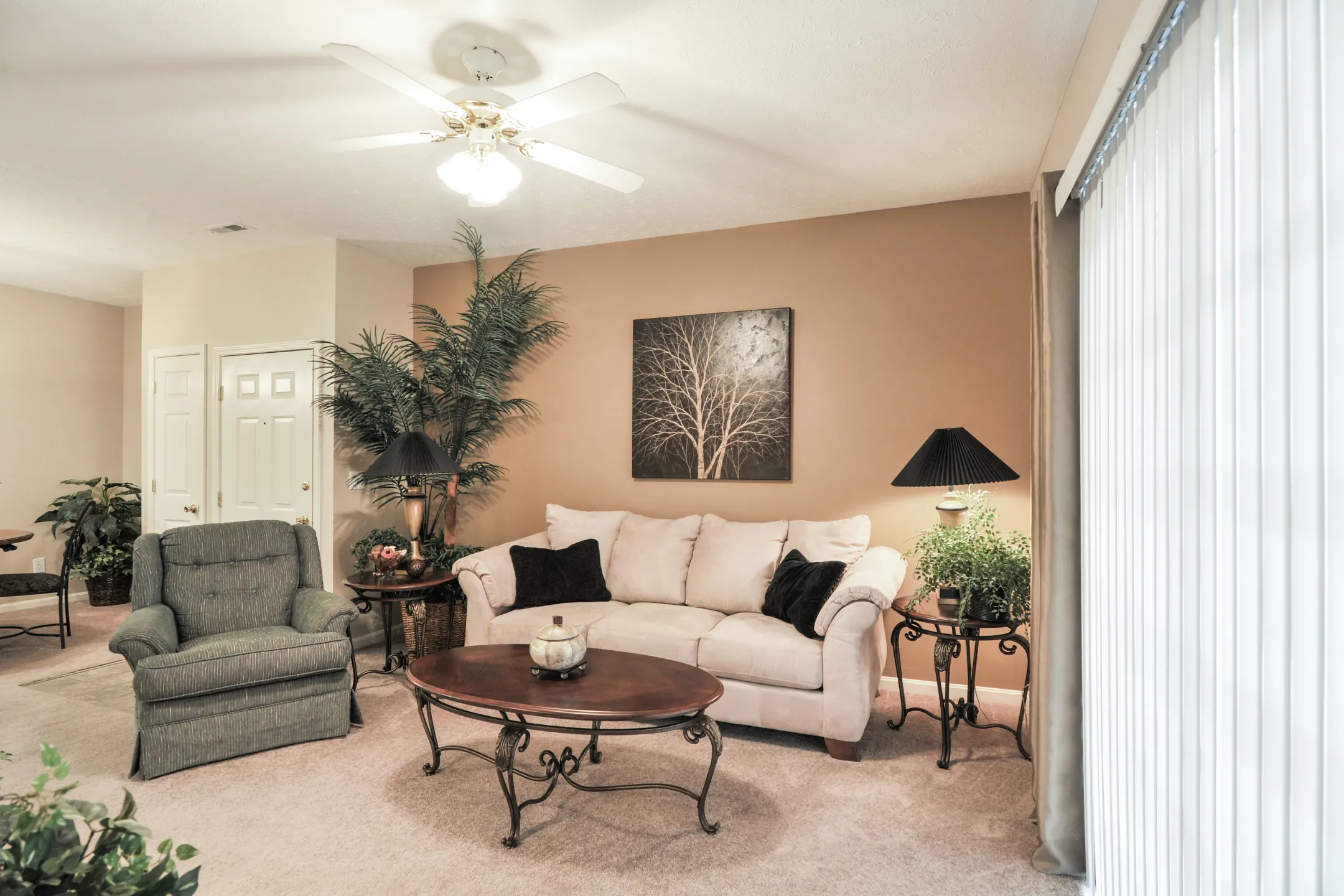 Living Room - Lighthouse Apartments At Pebble Creek - Jeffersonville, IN