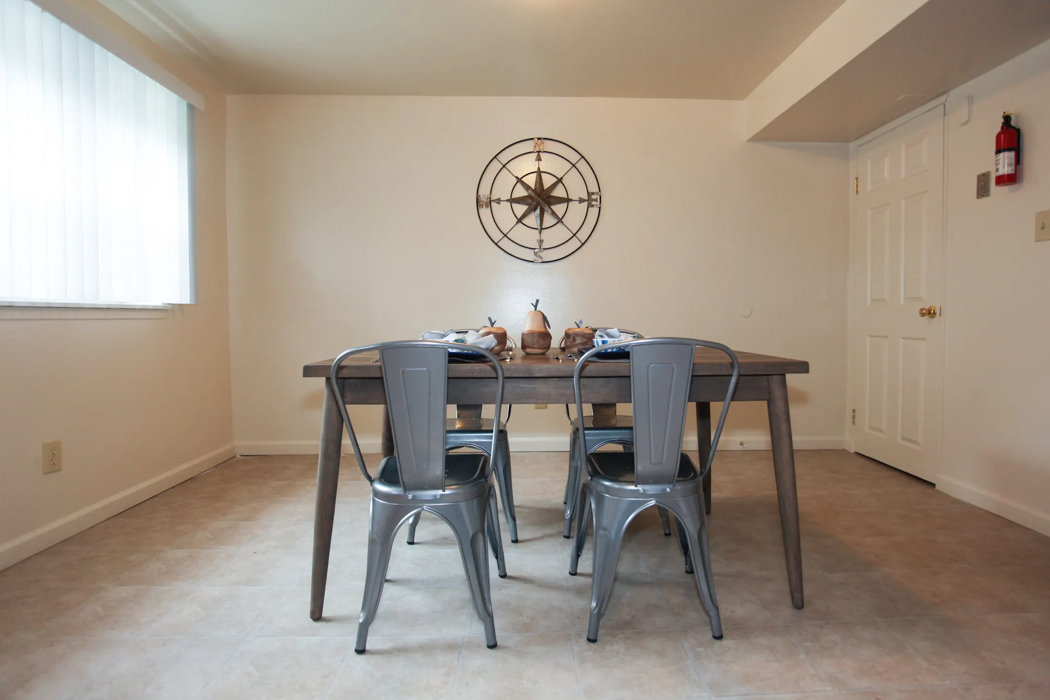 Eastfield Townhouses 7901 Stratman Rd Dundalk, MD Apartments for