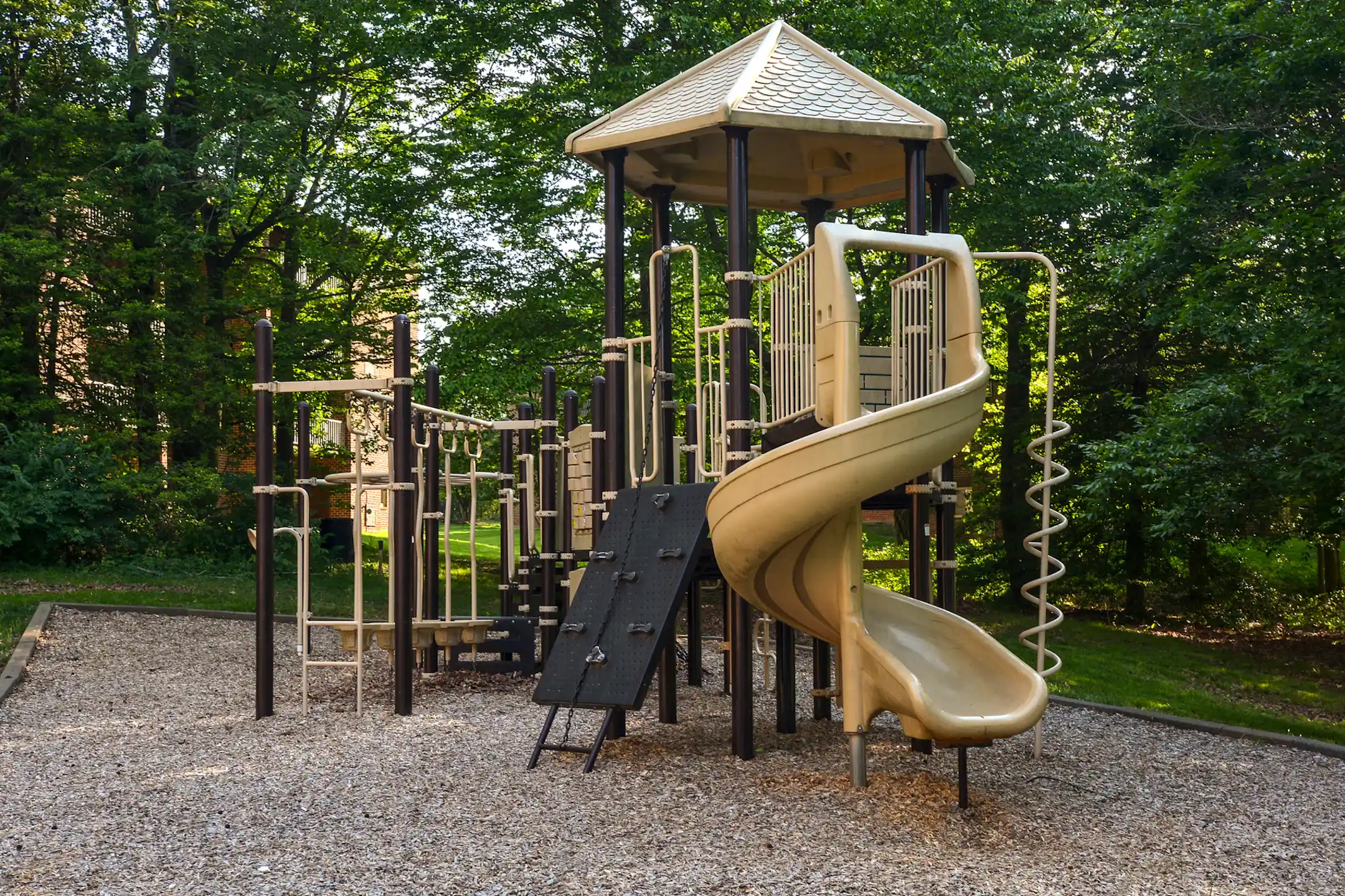 Playground - Foxfire Apartments - Laurel, MD