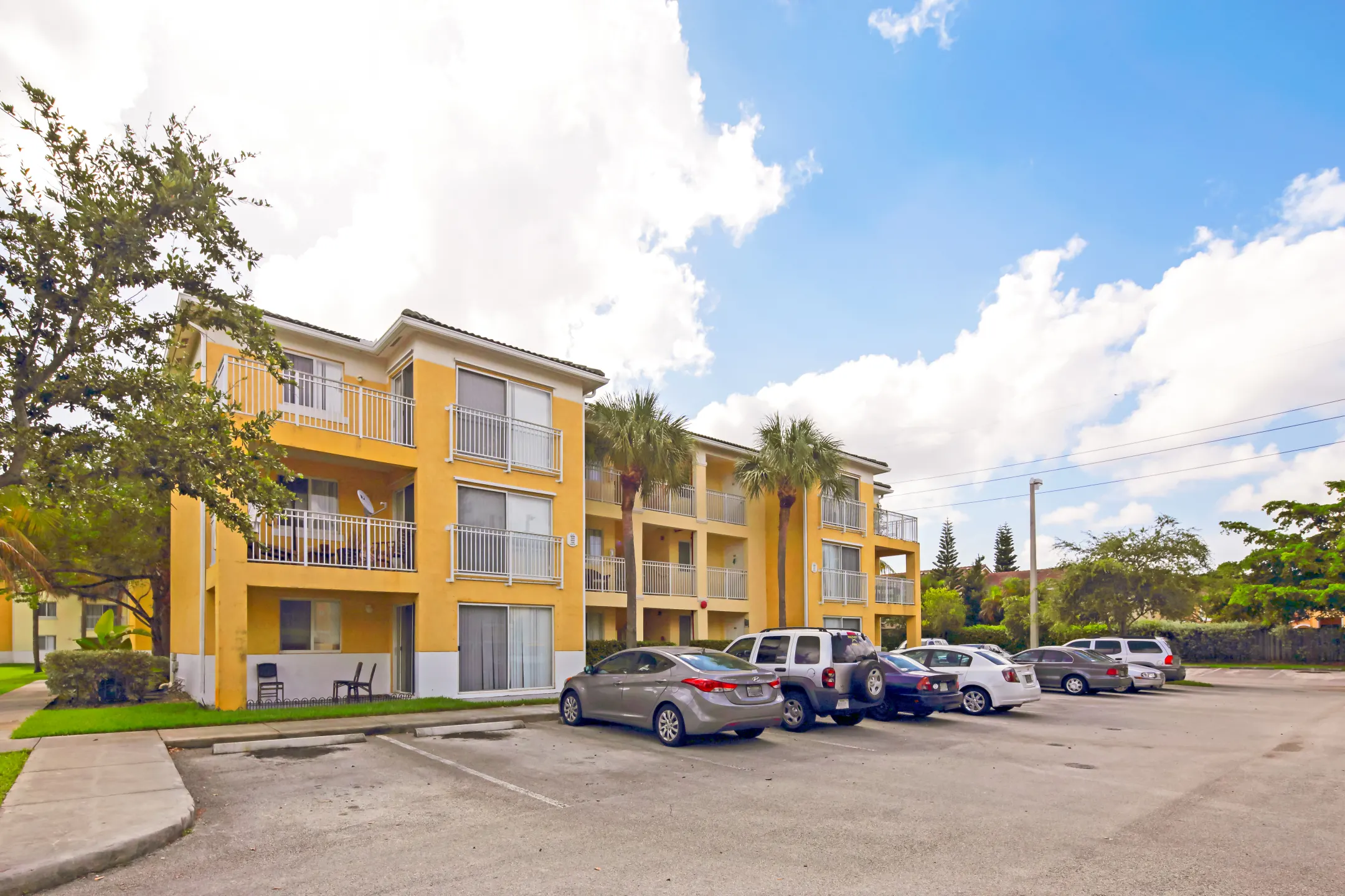 Vista Verde At Deerwood 13901 Sw 122nd Ave Miami, FL Apartments for