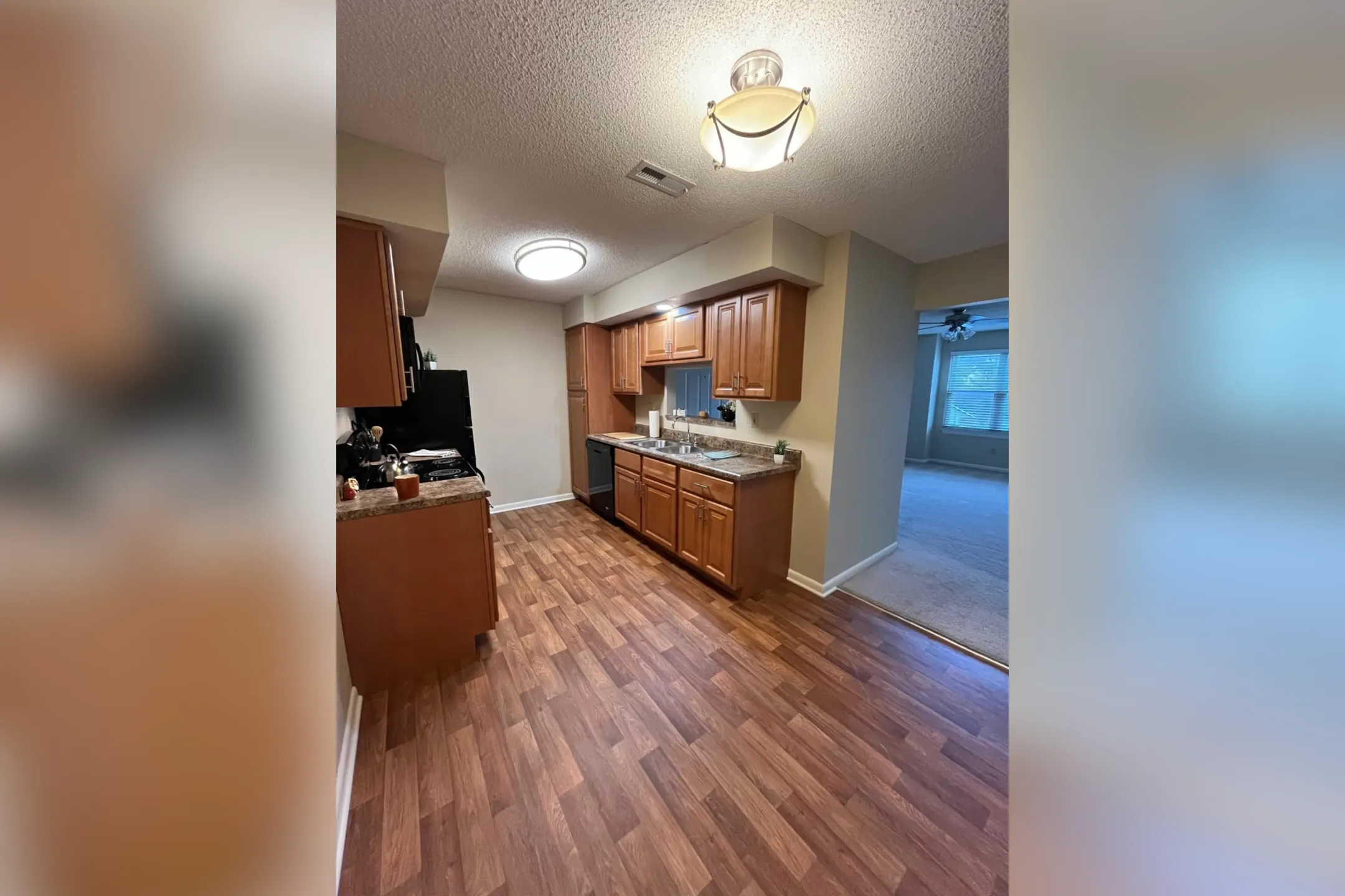 Monroeville Apartments at Belmont Ridge 1100 Belmont Boulevard Suite 2 Monroeville, PA