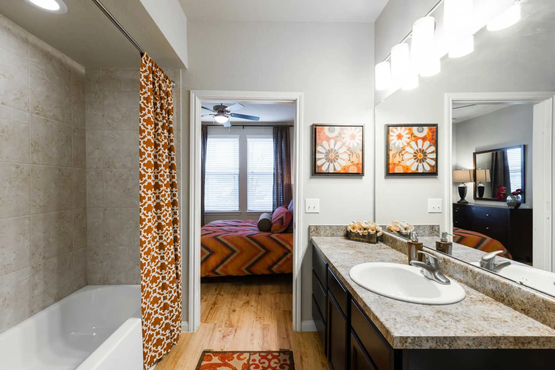 Queenston Manor 6700 Queenston Blvd Houston, TX Apartments for Rent