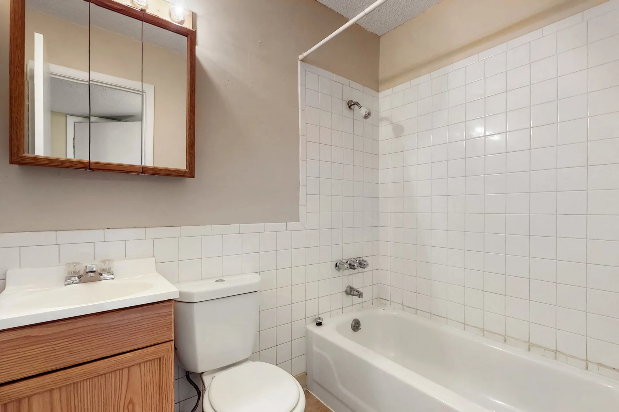 Bathroom - Redstone Commons - Davenport, IA