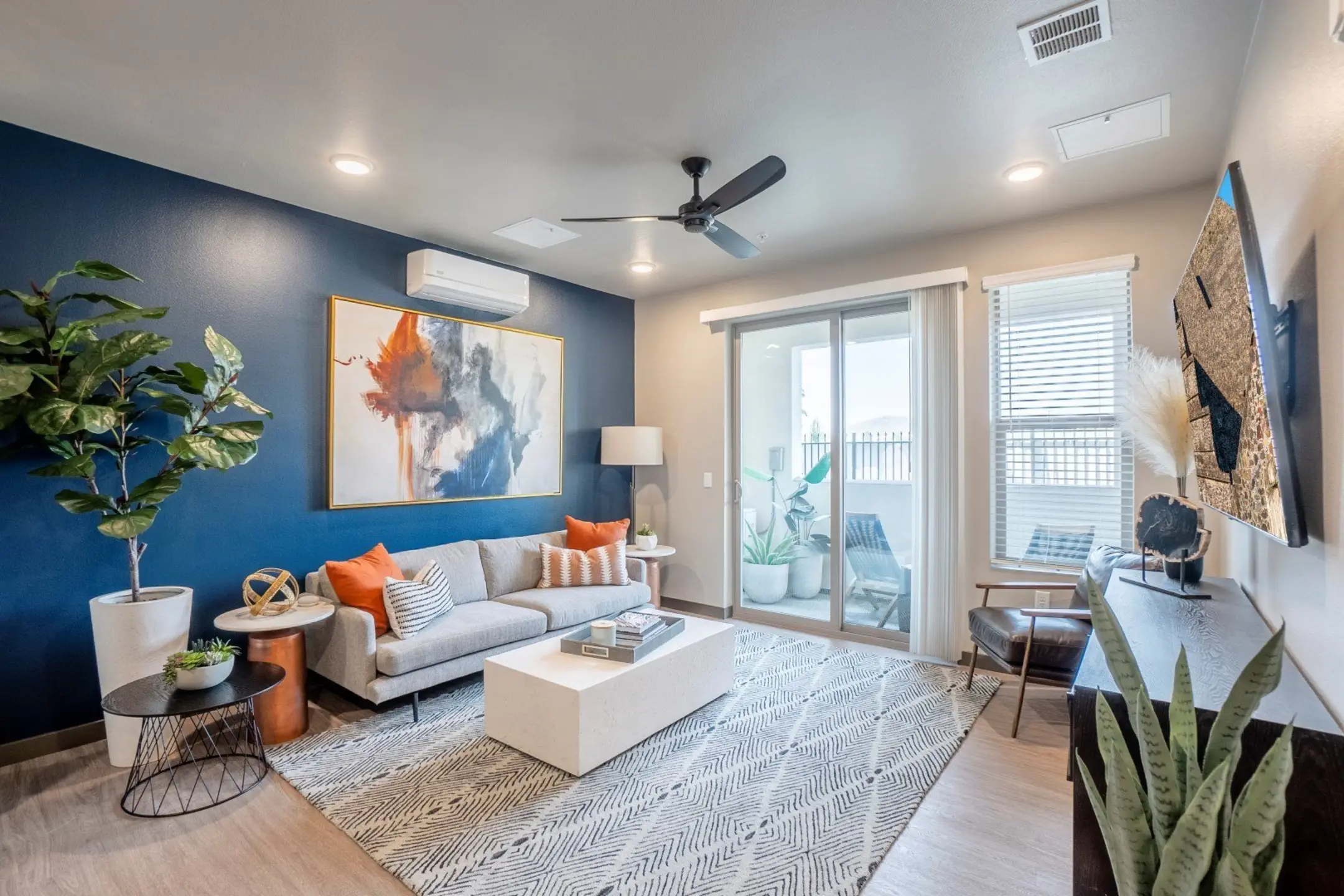 Living Room - Double R - Reno, NV