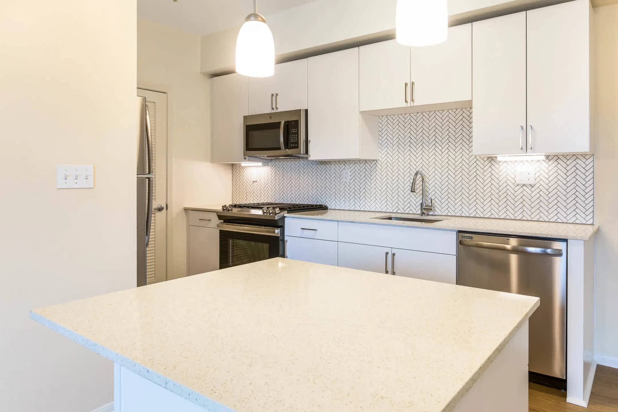 The Reserve at Empire Lakes Apartments Rancho Cucamonga, CA 91730