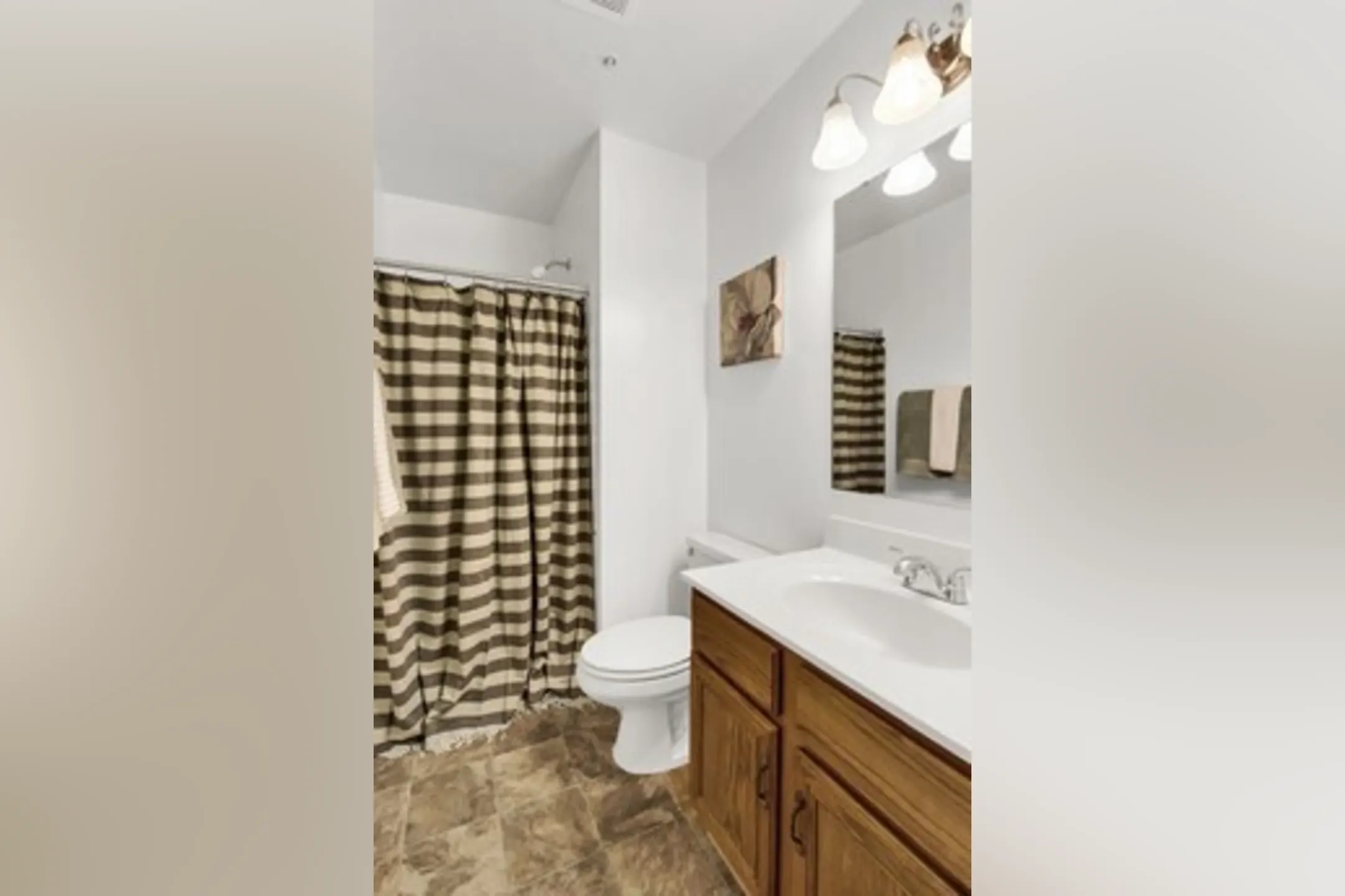 Brandywine & Woodbridge Apartments Hagerstown, MD 21742