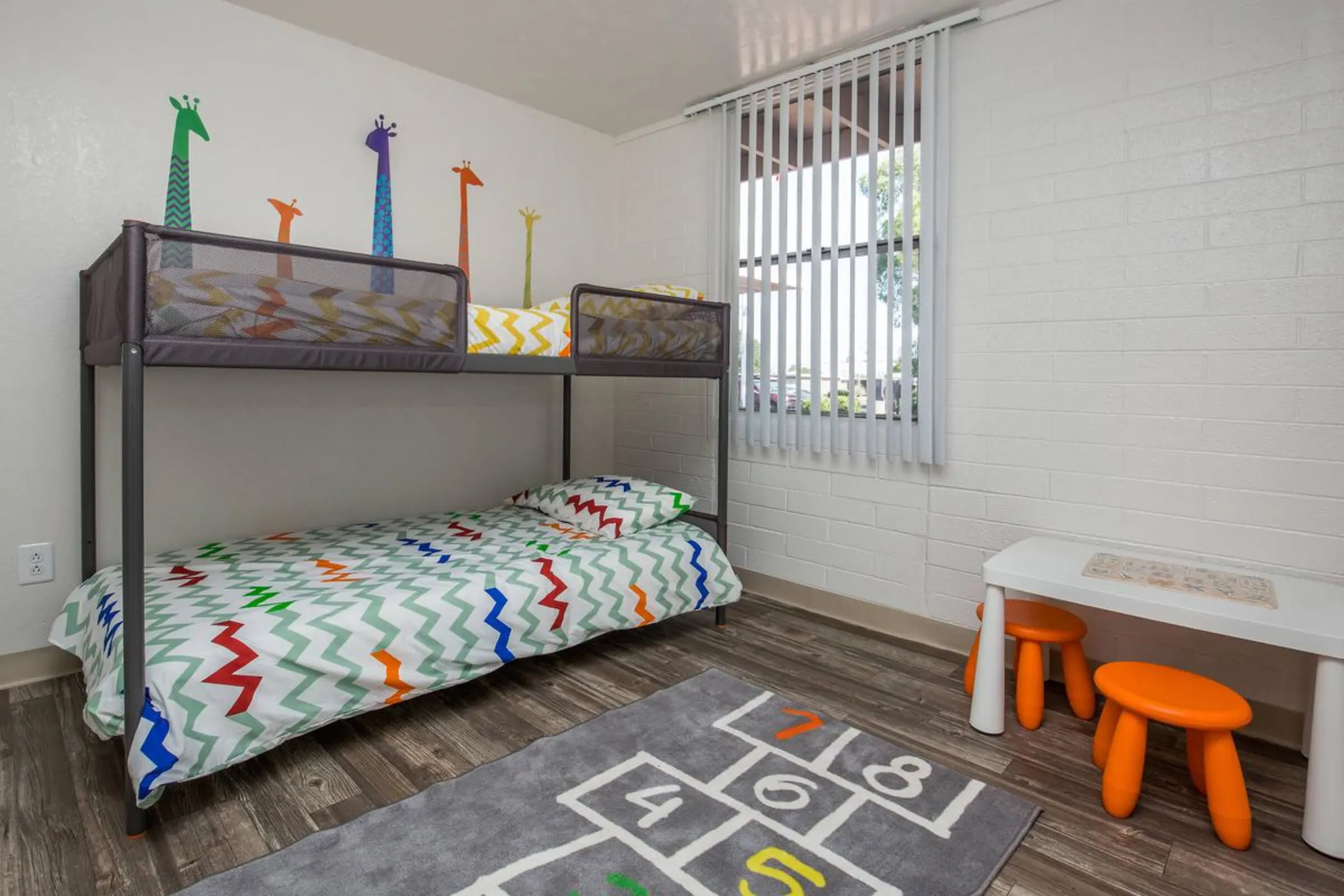 Icon on Stella Apartments Tucson, AZ 85730