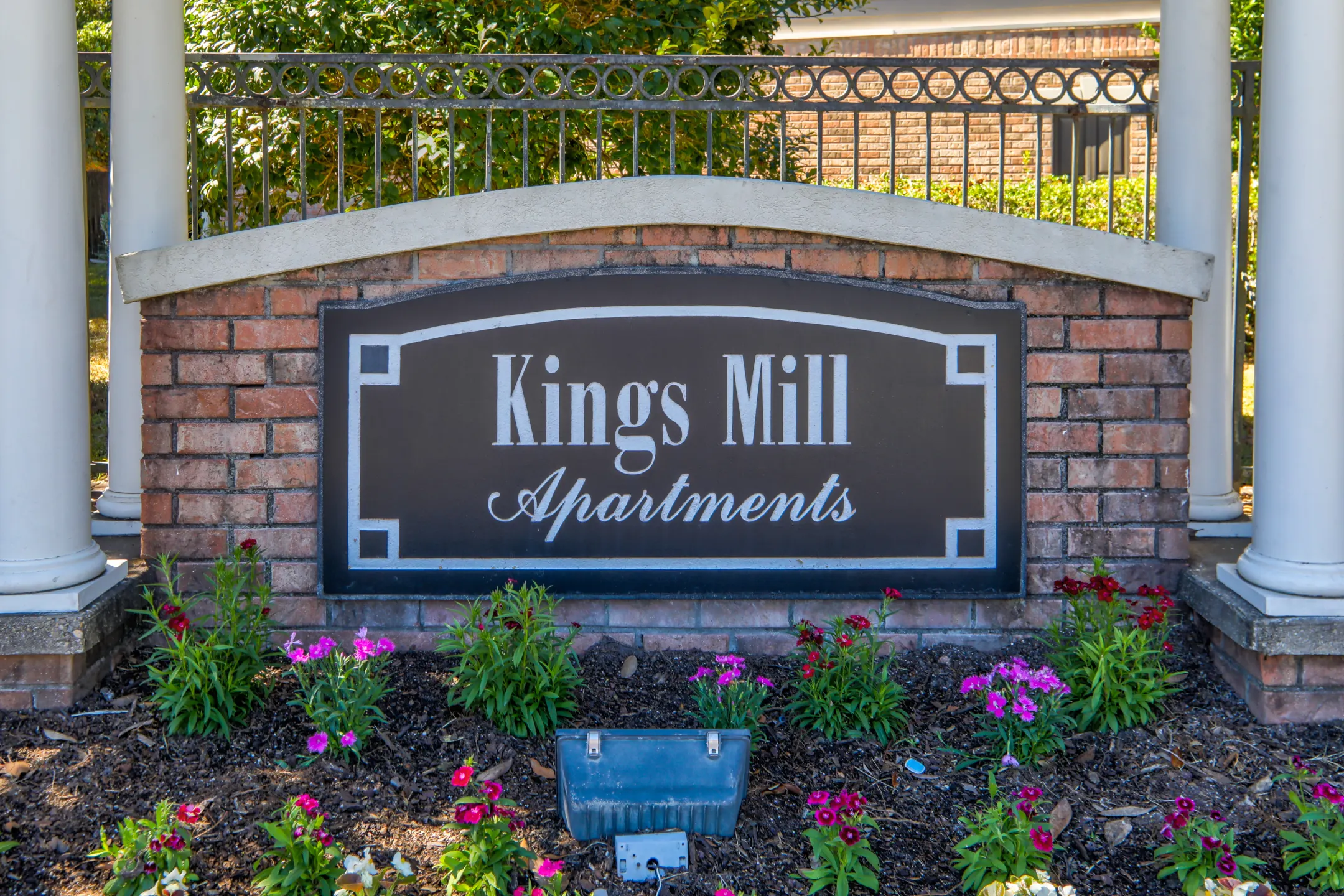 Community Signage - Kings Mill - Pensacola, FL