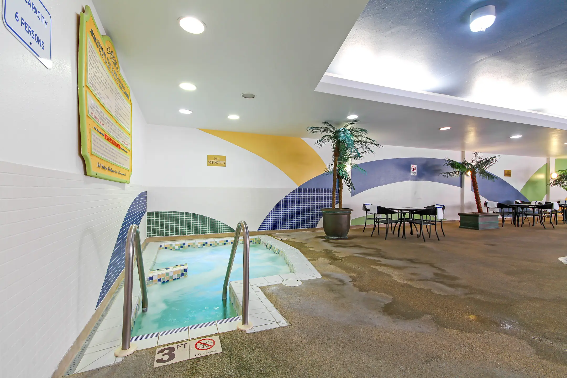 Woodsview Apartments - Milwaukee, WI