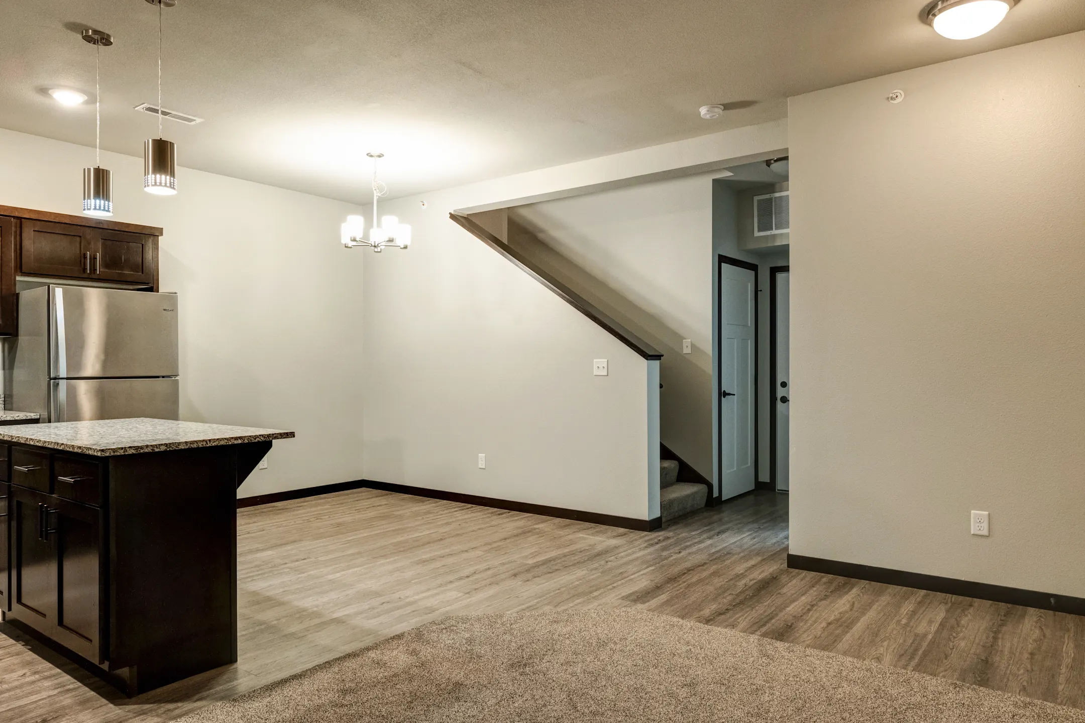 Falcon Heights Townhomes Apartments Rochester, MN 55904