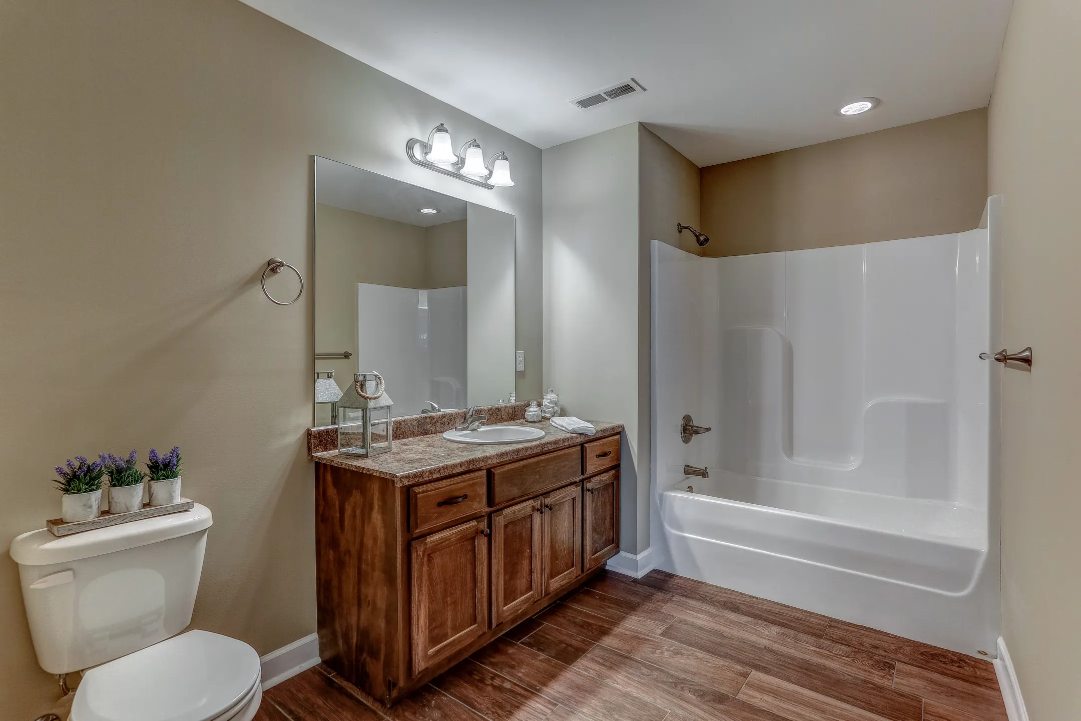 Bailey Springs Manor Apartments Florence, AL 35634