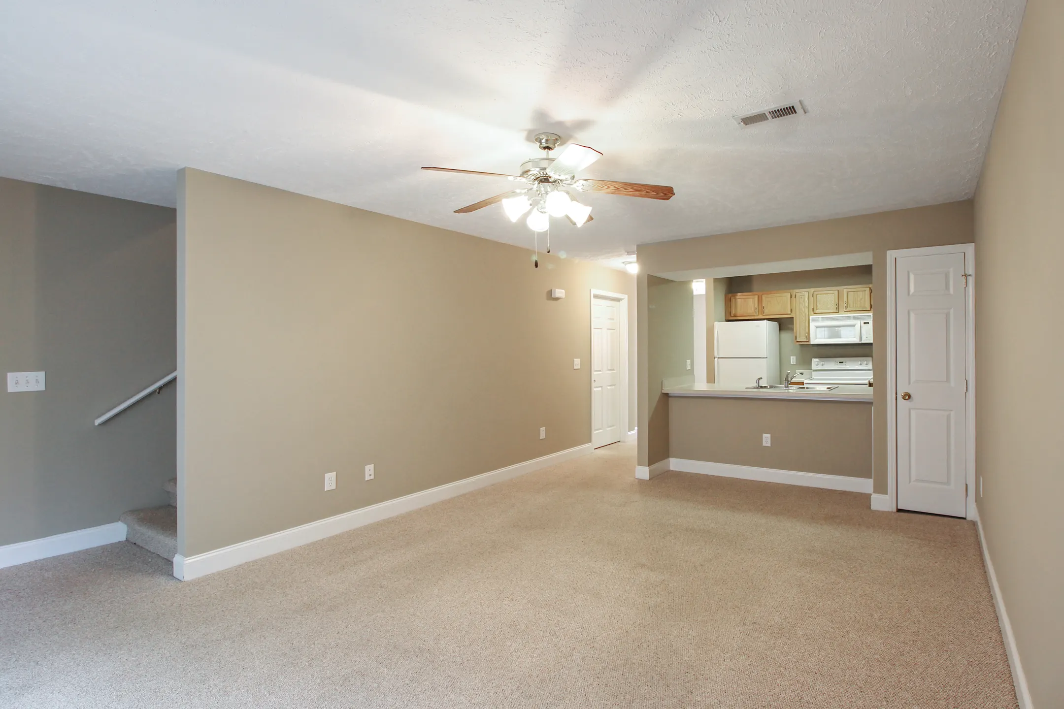 Swadley Park and Creekside Village Apartments Apartments Johnson City