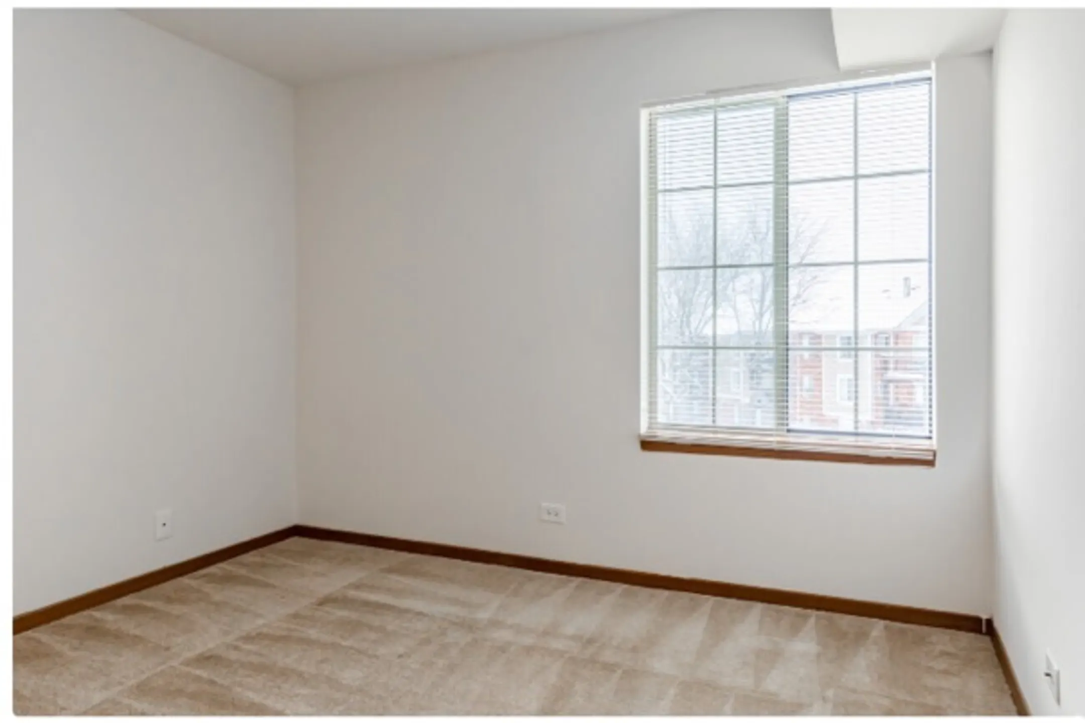 Orchard Lakes Apartments Wood Dale, IL 60191