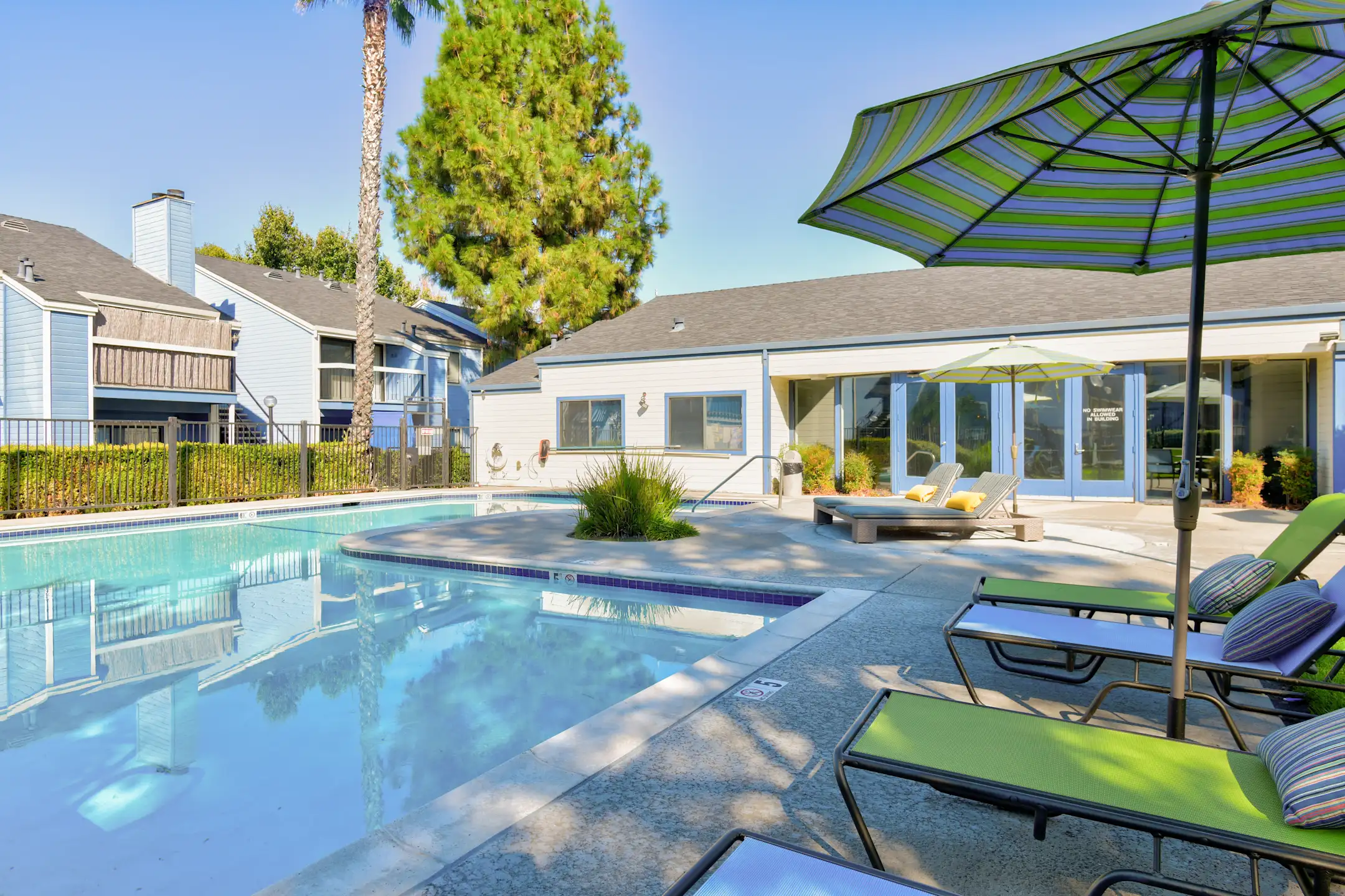 Mosaic Apartments 1128 E Leland Rd Pittsburg, CA Apartments for