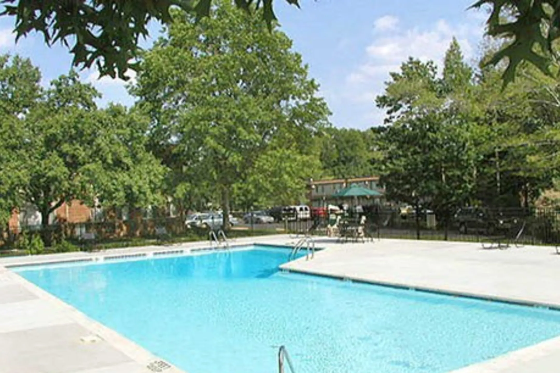 Pool - Castle Club Apartments - Morrisville, PA