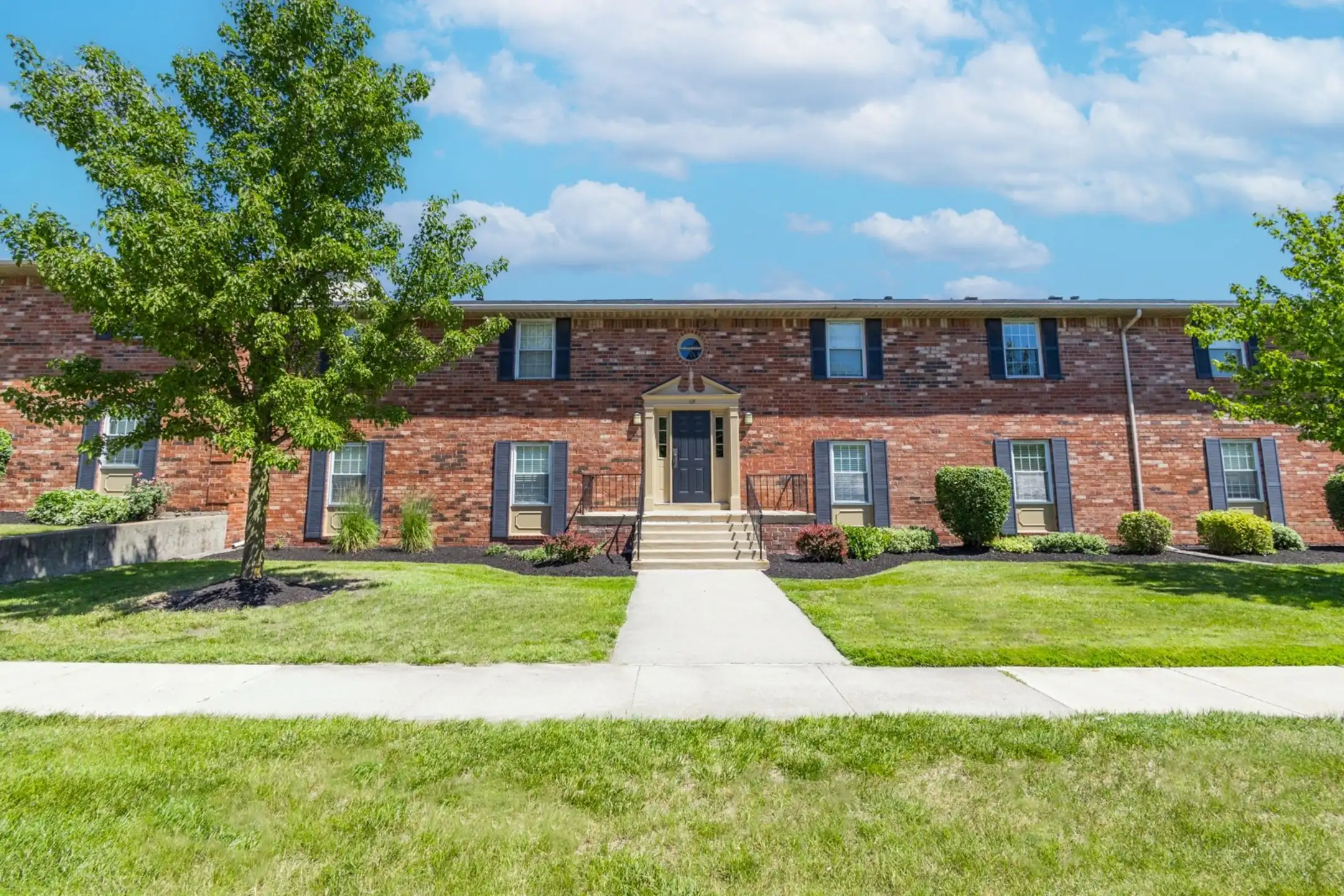 Archer's Pointe Apartments of Fort Wayne Apartments Fort Wayne, IN 46825