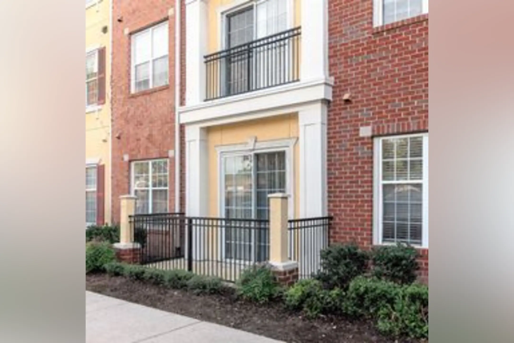 The Alexander at Ghent Apartments Norfolk, VA 23510