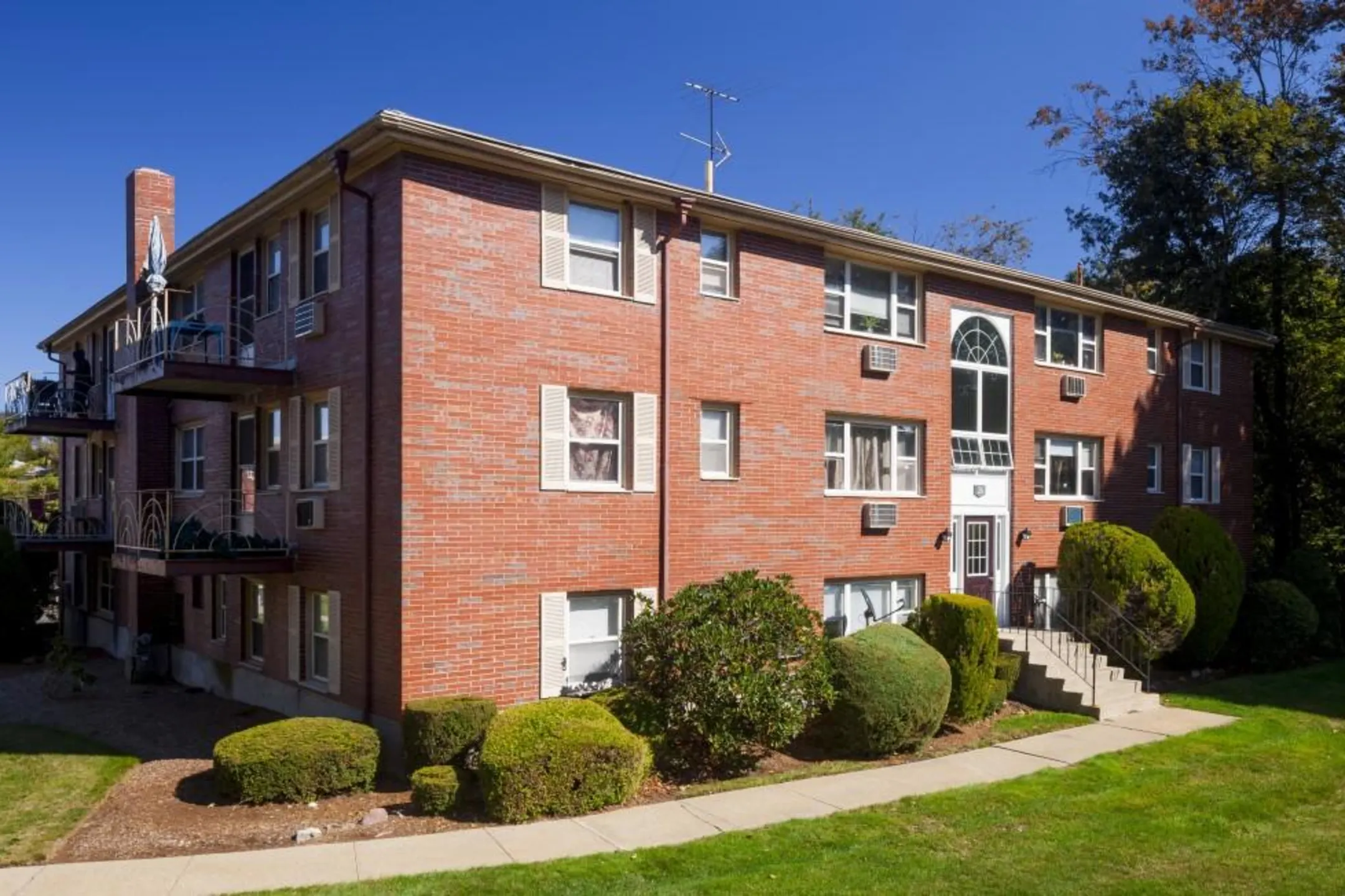 Francis Crossing Apartment Homes Apartments Randolph, MA 02368