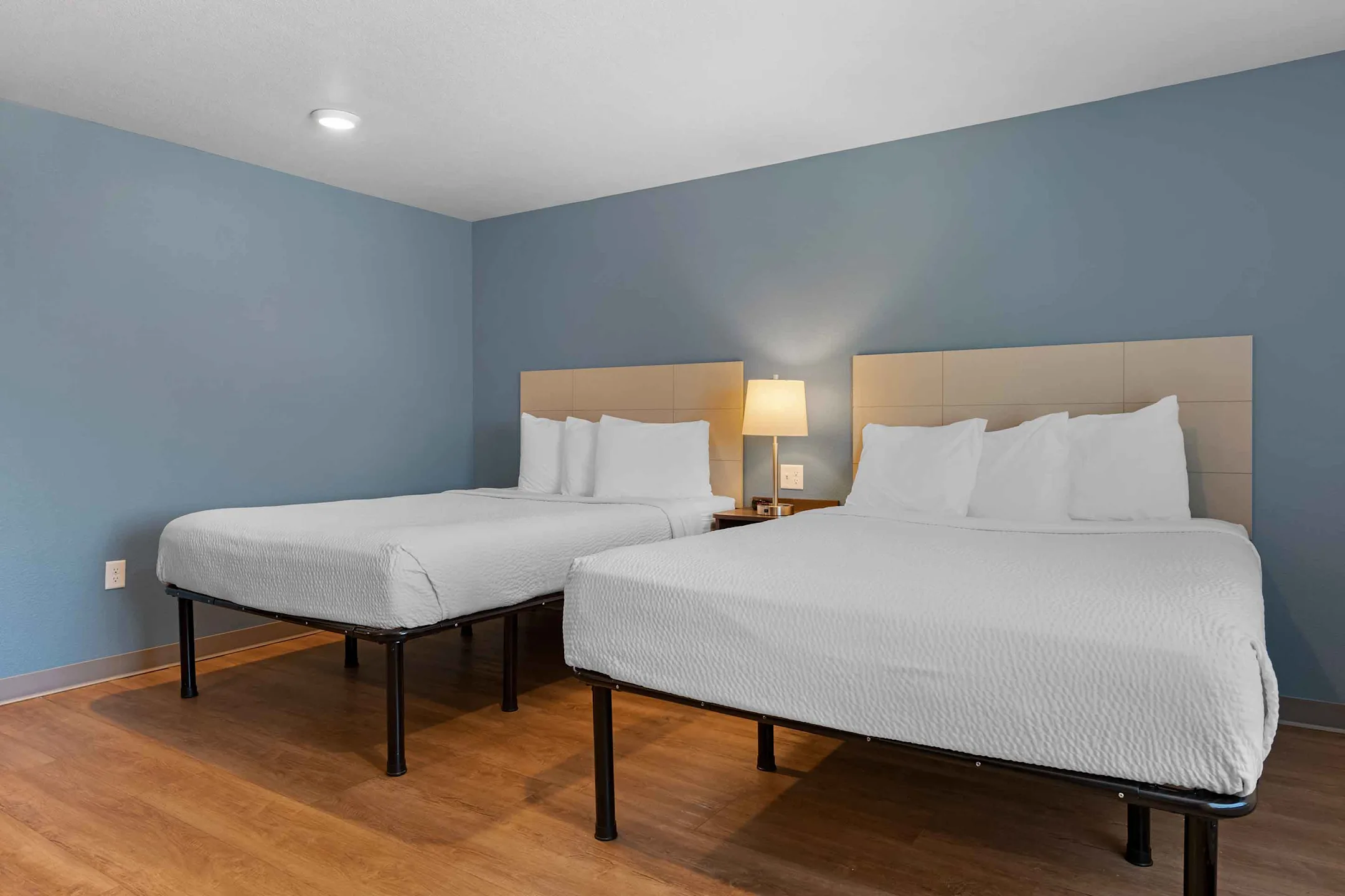 Furnished Studio Minneapolis Airport Mendota Heights Apartments