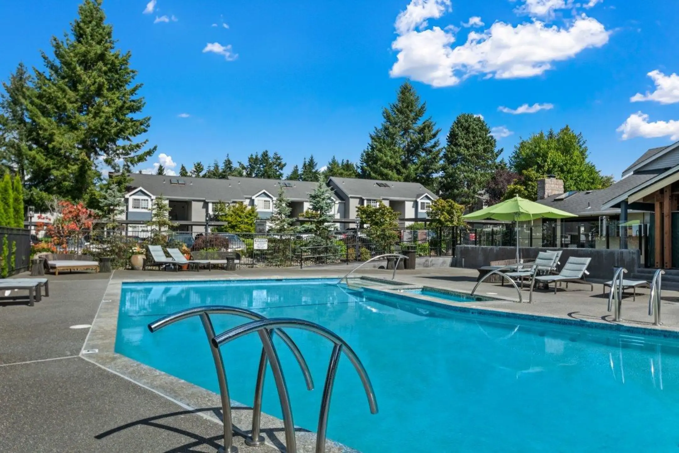 Ridgetop Apartments Silverdale, WA 98383
